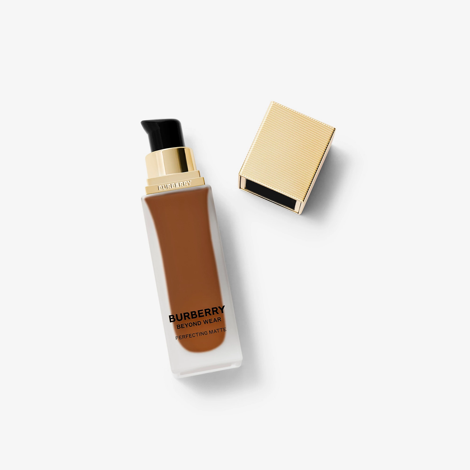 Beyond Wear Perfecting Matte Foundation â 130 Deep Neutral