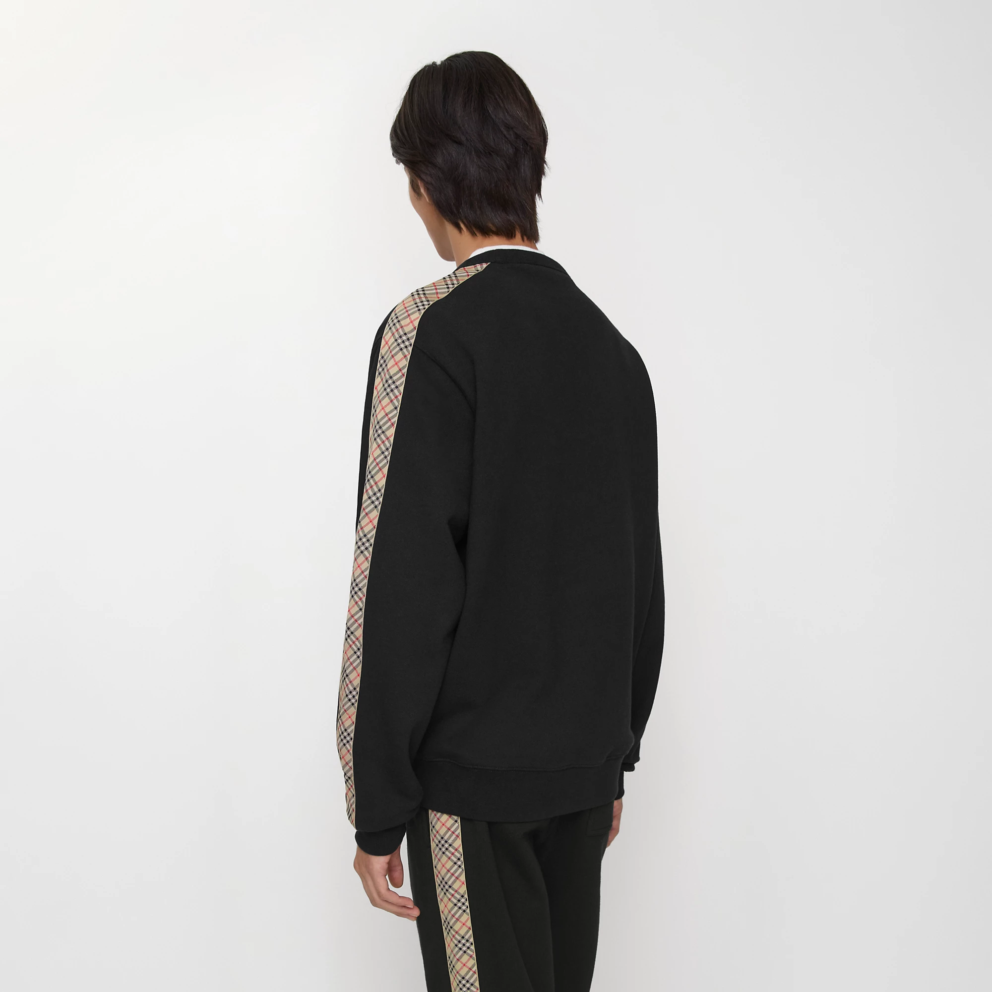 12582-check-trim-cotton-sweatshirt-1.webp