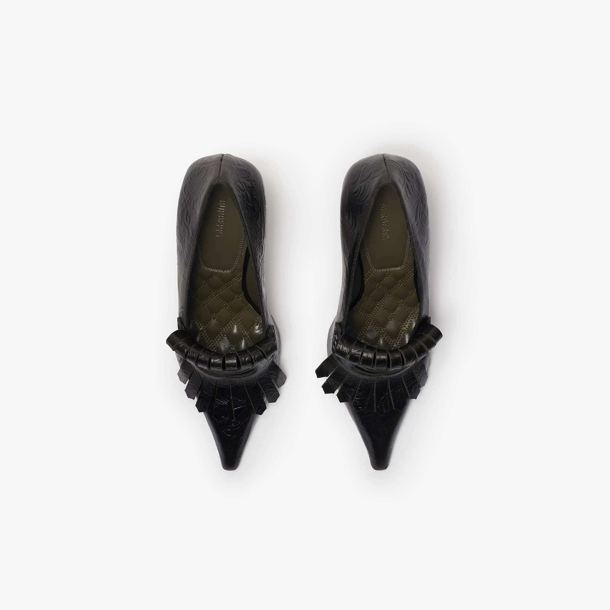 12653-embossed-cameo-fringe-pumps–1.webp