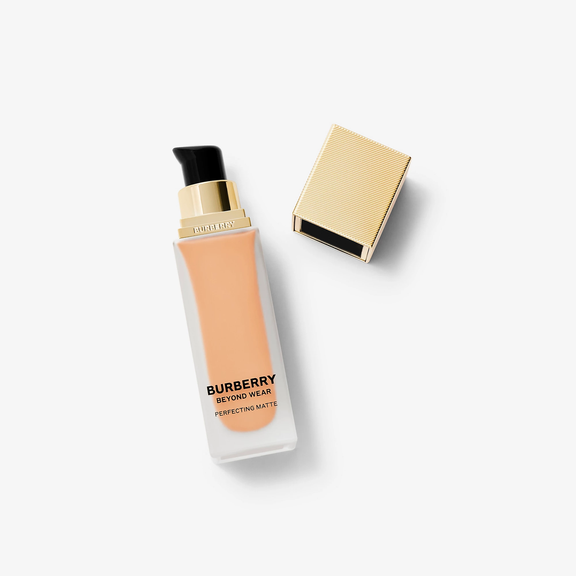 Beyond Wear Perfecting Matte Foundation â 40 Light Neutral