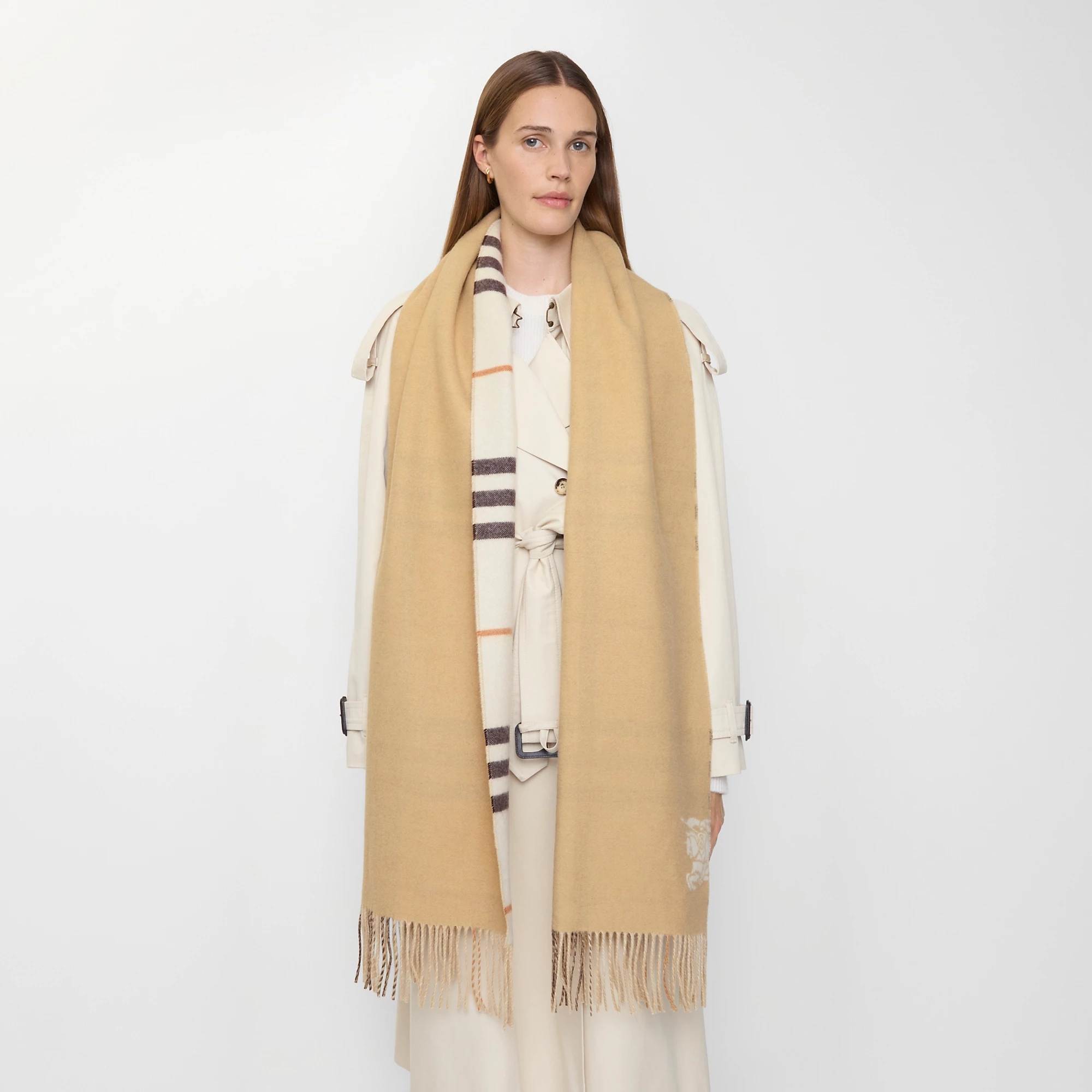 14645-wide-reversible-check-cashmere-scarf-1.webp