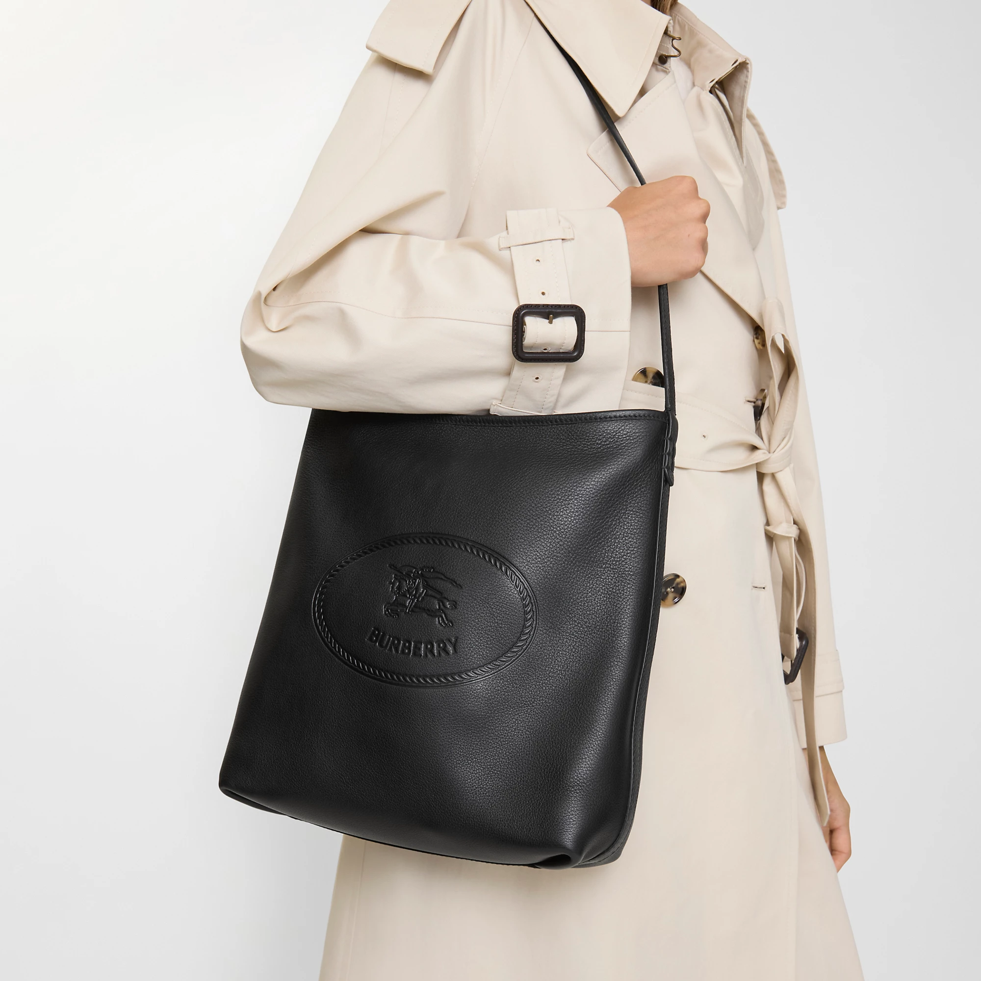 Small Highlands Shoulder Bag