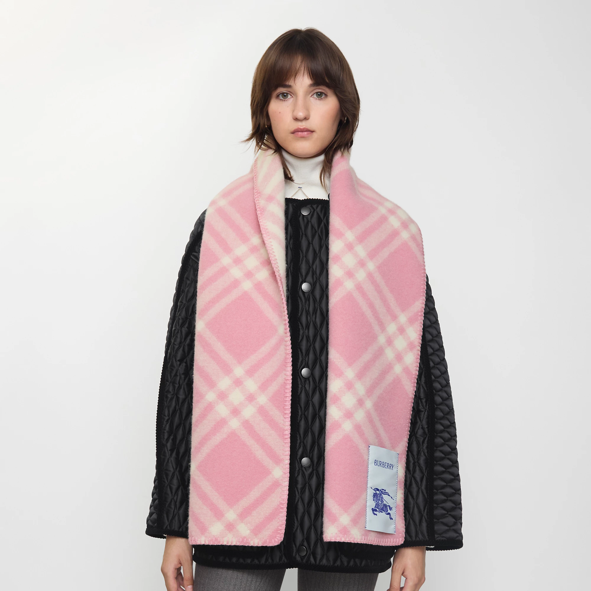 14929-check-wool-scarf-1.webp