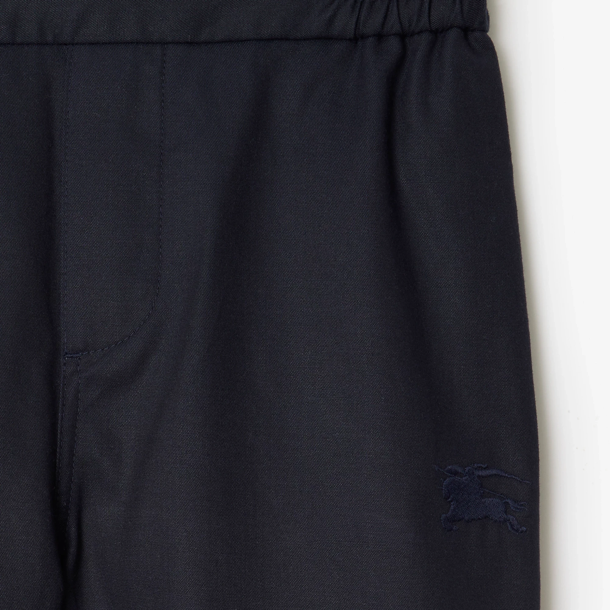15224-cotton-blend-trousers-1.webp