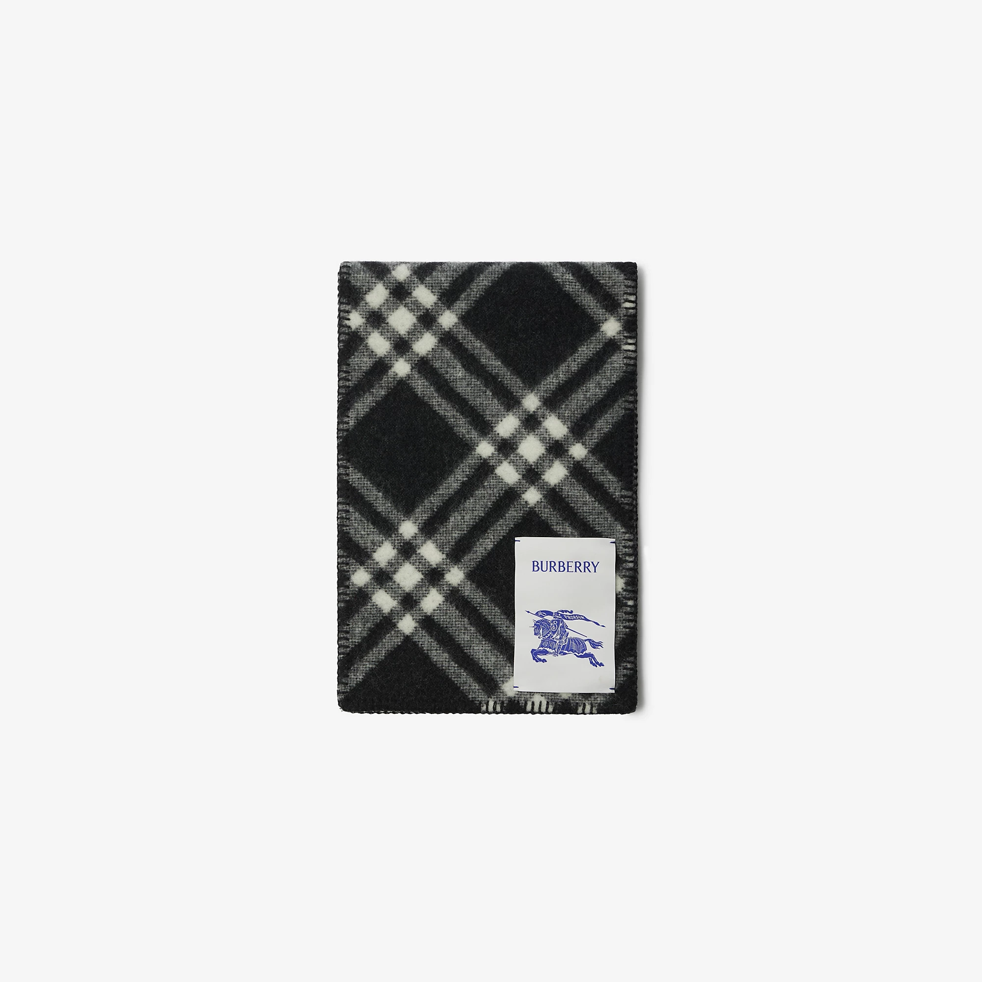 153-check-wool-scarf-1.webp