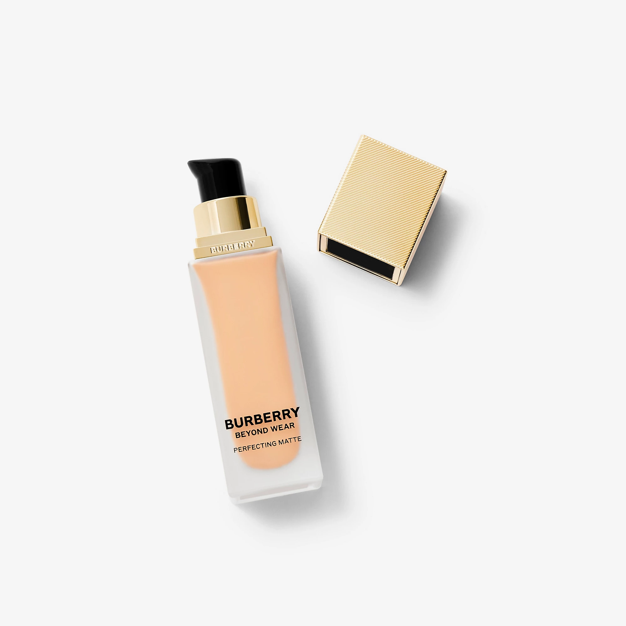Beyond Wear Perfecting Matte Foundation â 30 Light Neutral