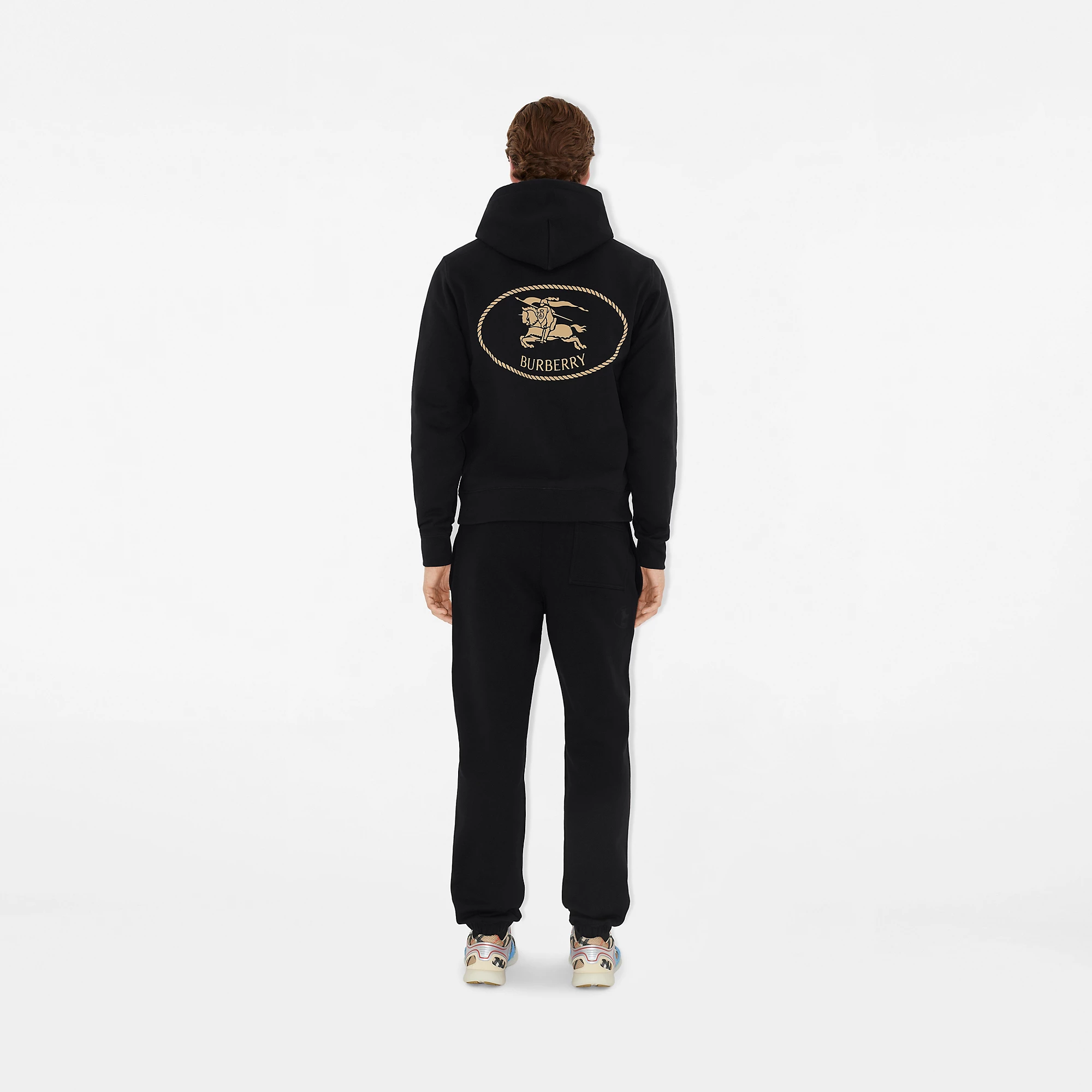 16036-knight-stamp-cotton-jogging-pants-1.webp