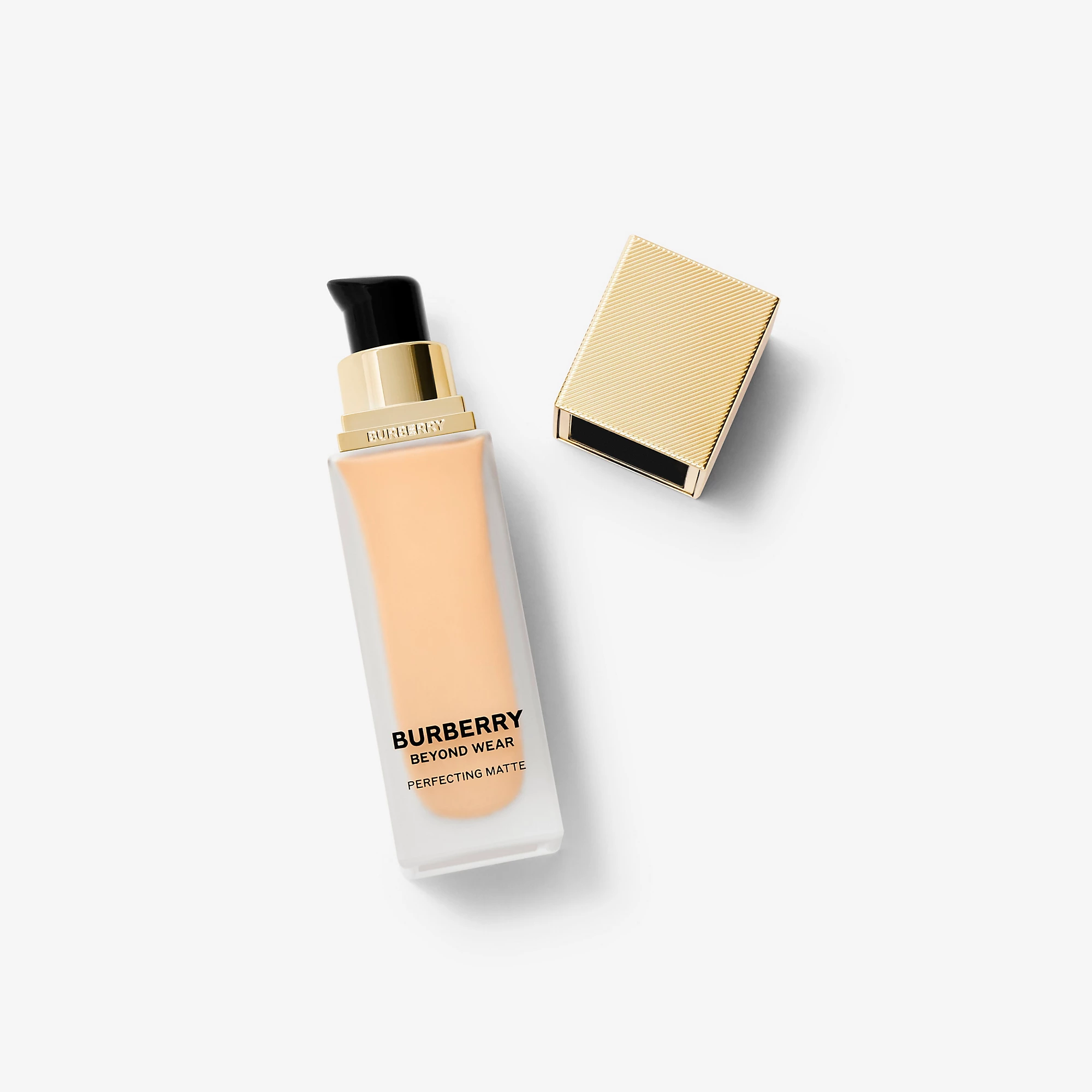 Beyond Wear Perfecting Matte Foundation â 20 Fair Warm