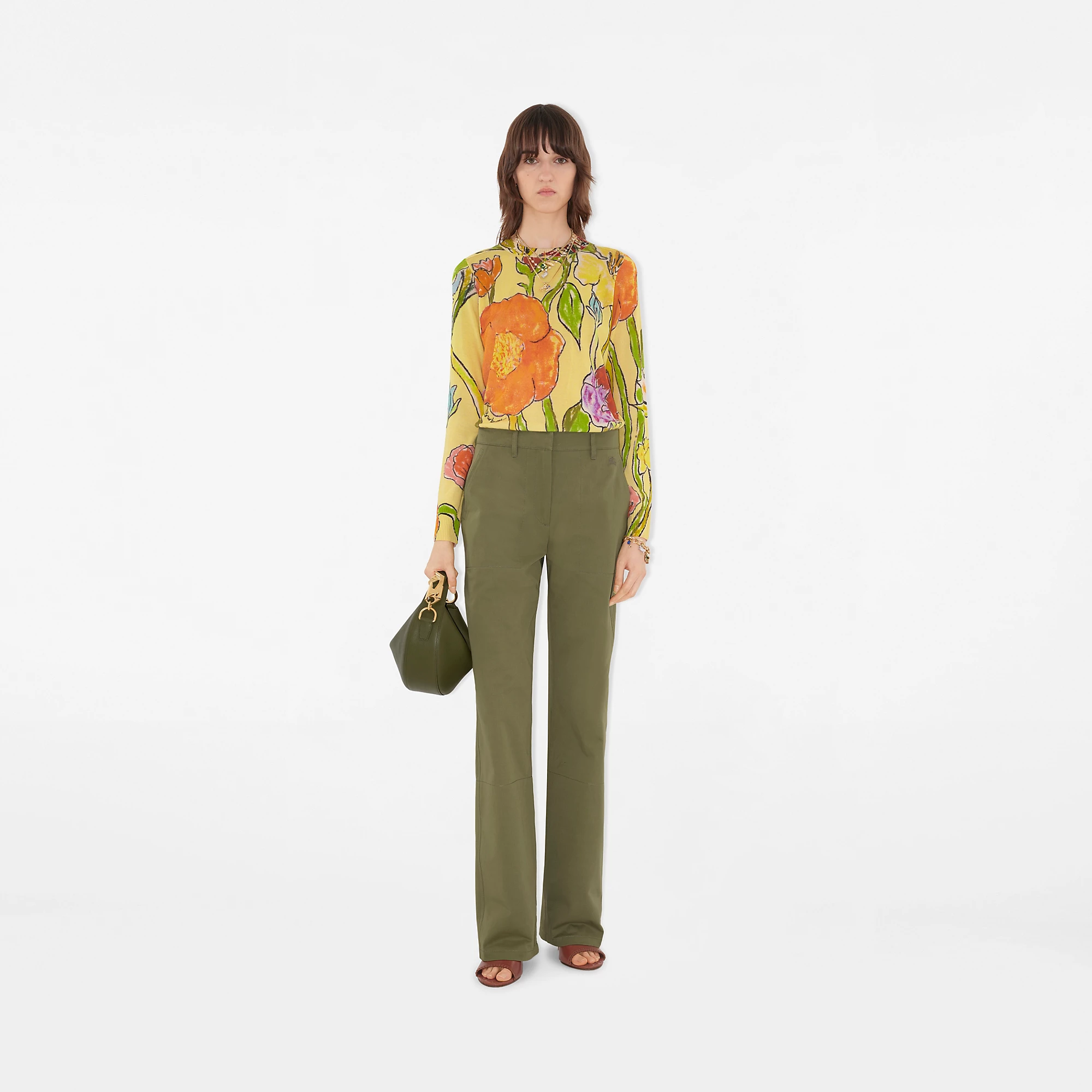 16208-highgrove-cascading-flowers-wool-sweater-1.webp