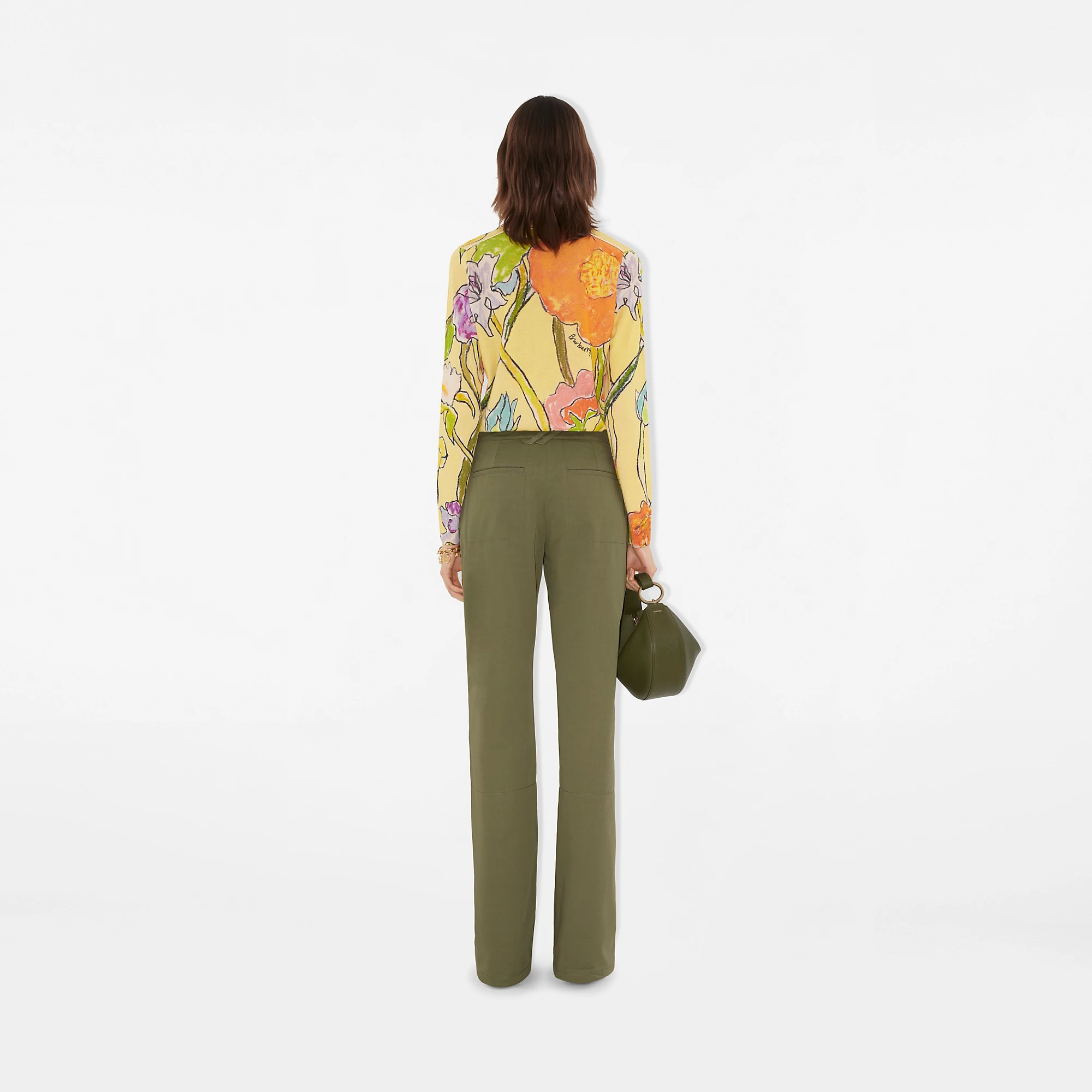 16208-highgrove-cascading-flowers-wool-sweater-1.webp