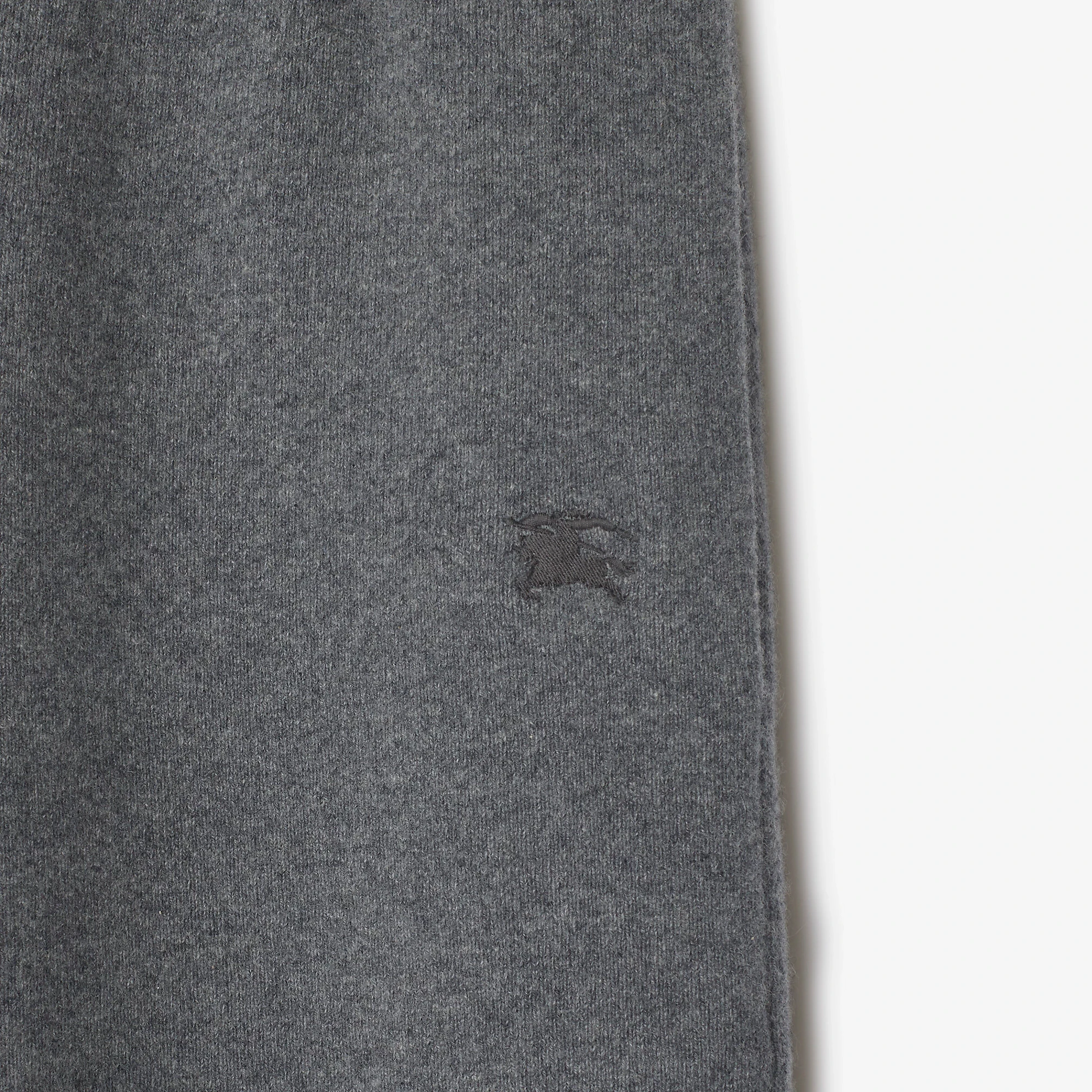 16750-cashmere-blend-jogging-pants-1.webp