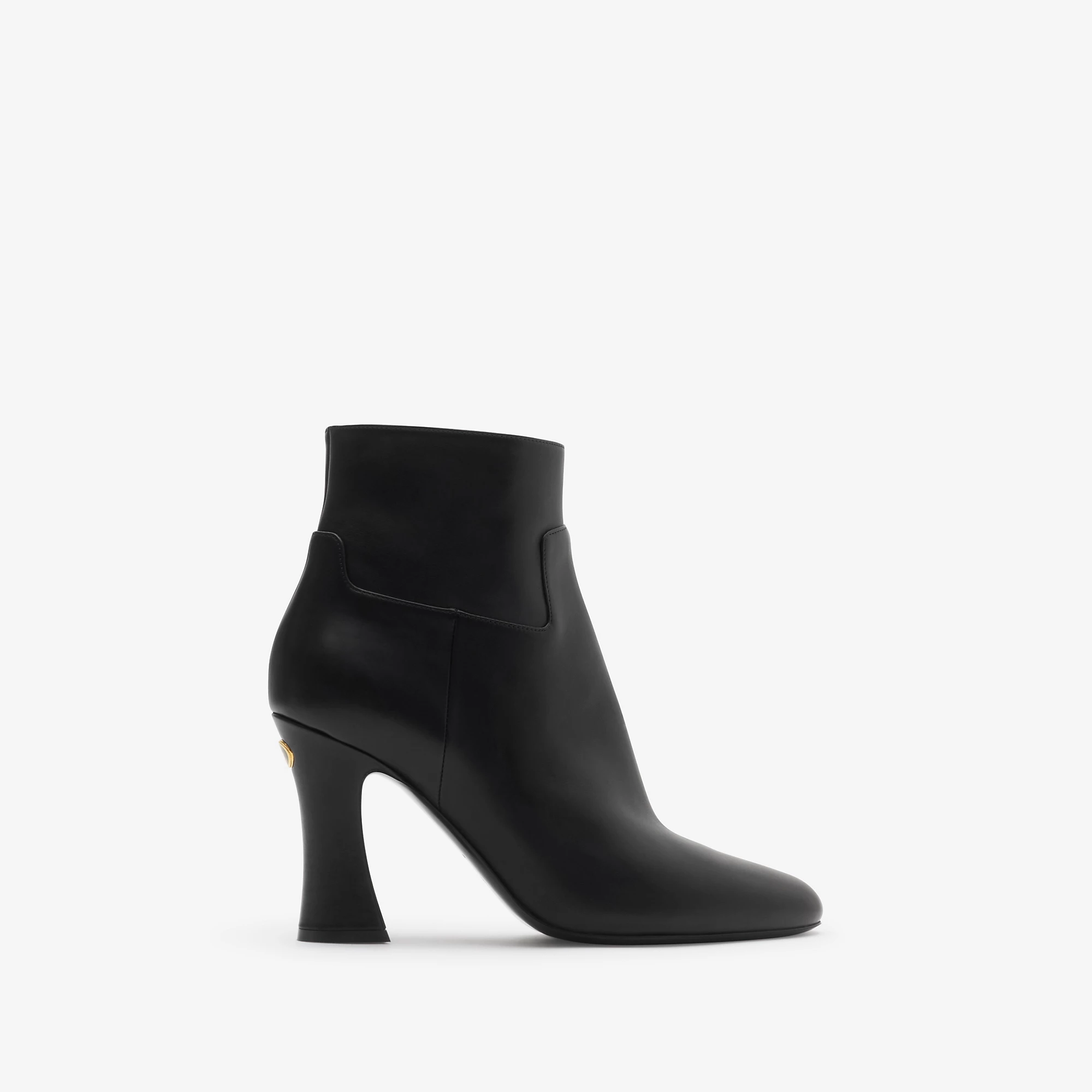 Leather Trinket Ankle Bootsâ