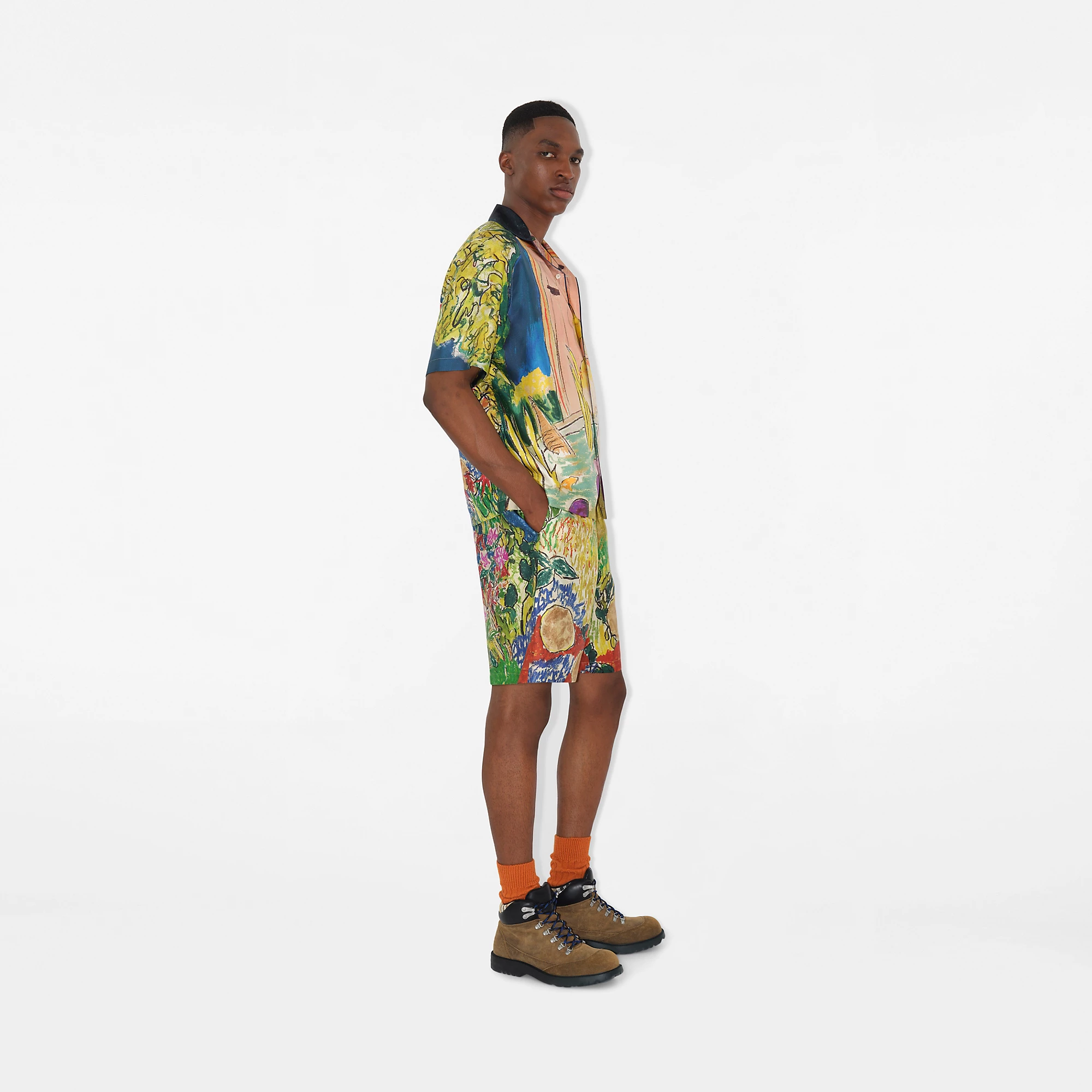 17991-highgrove-fountain-silk-shorts-1.webp