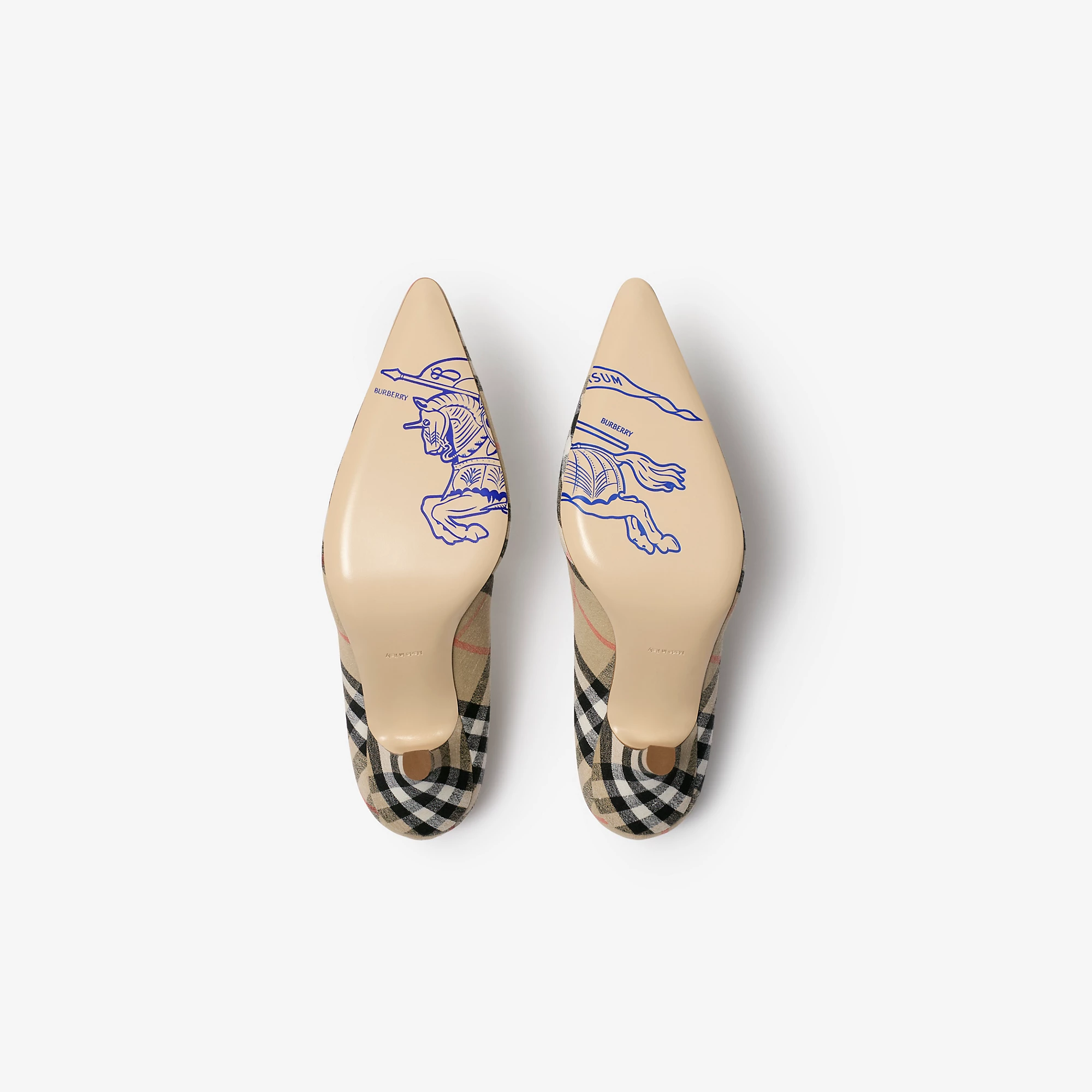 18338-check-dame-pumps–1.webp