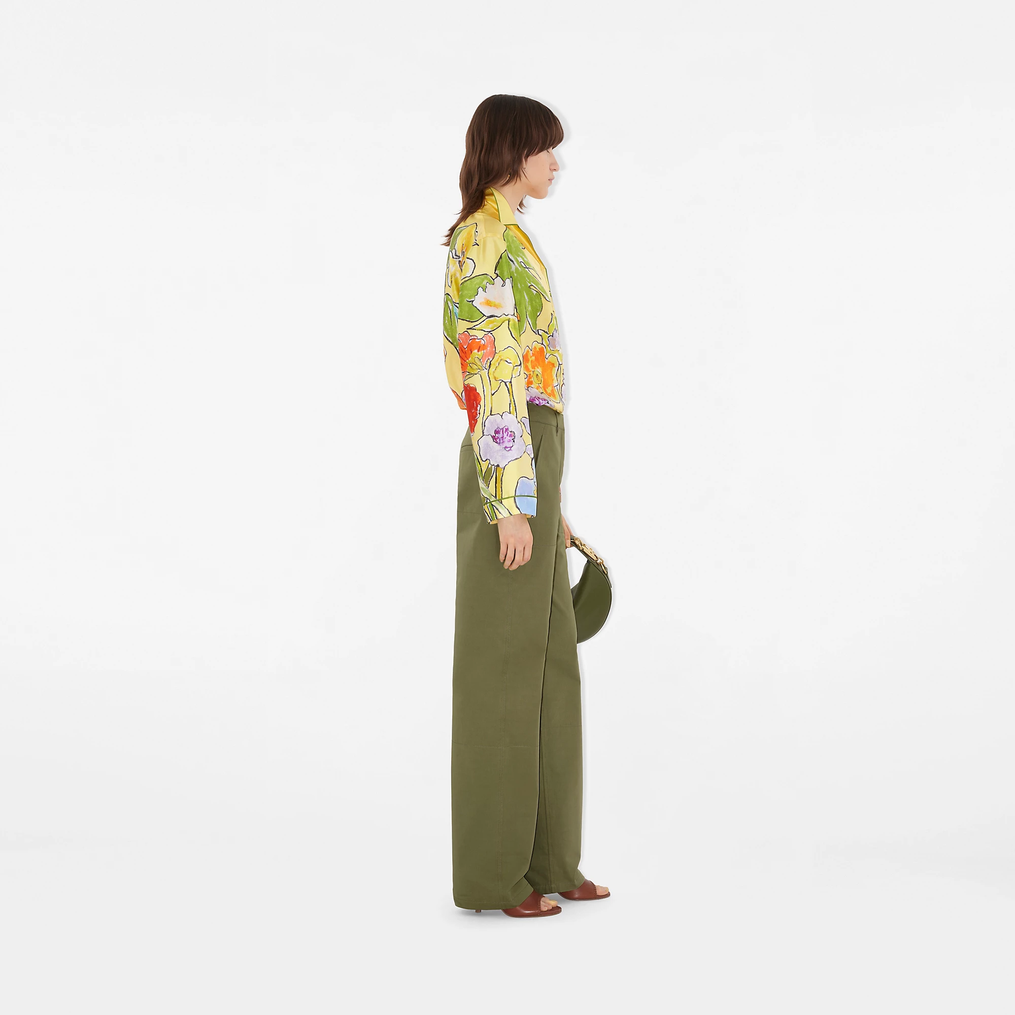 19170-highgrove-cascading-flowers-silk-pyjama-shirt-1.webp