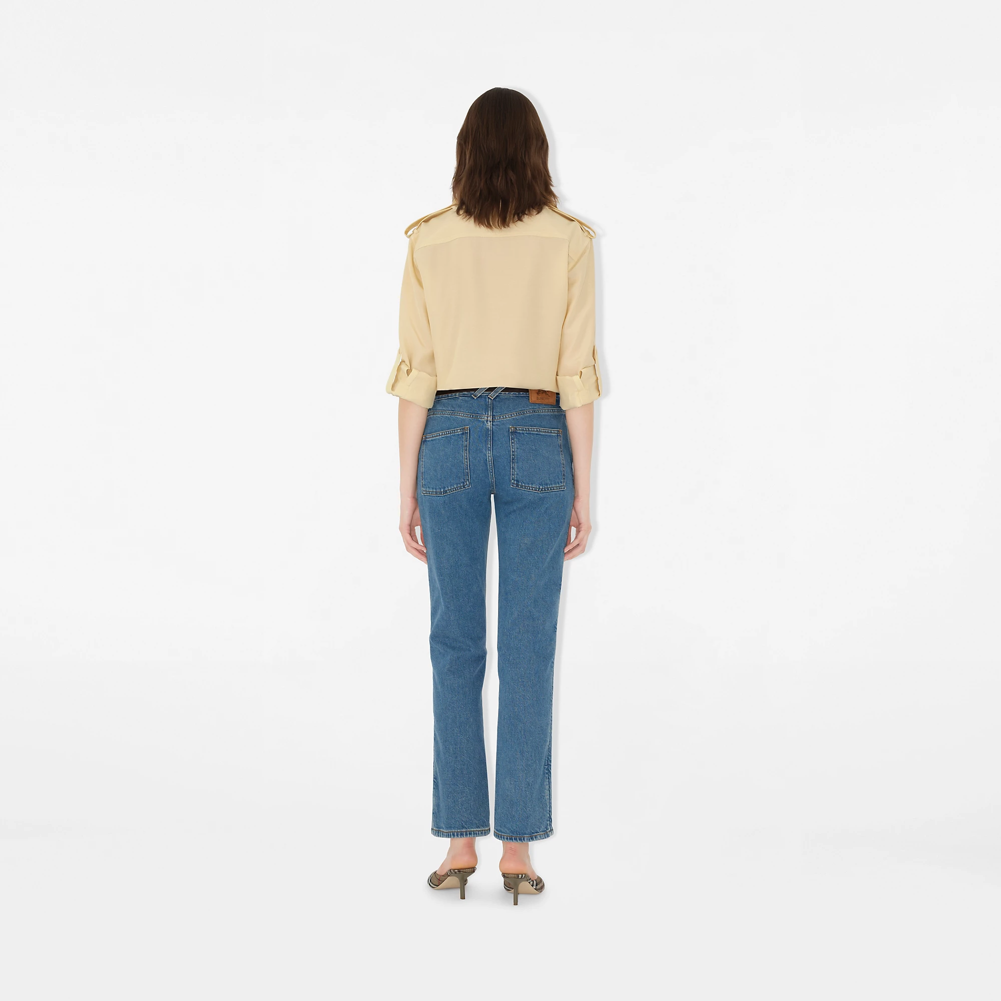 20242-mid-rise-straight-jeans-1.webp