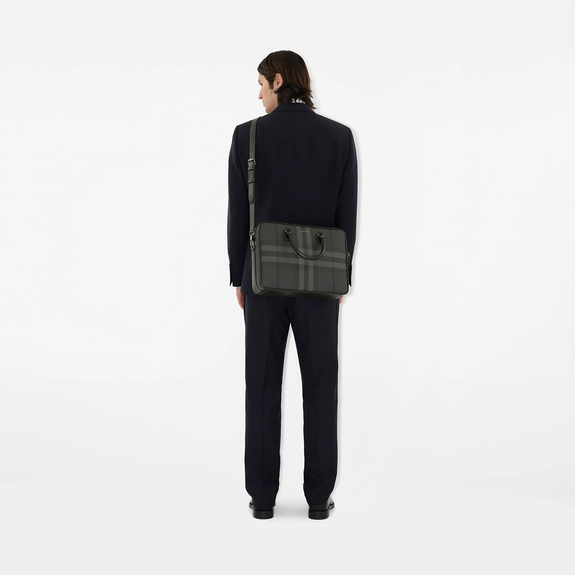 2079-ainsworth-briefcase-1.webp