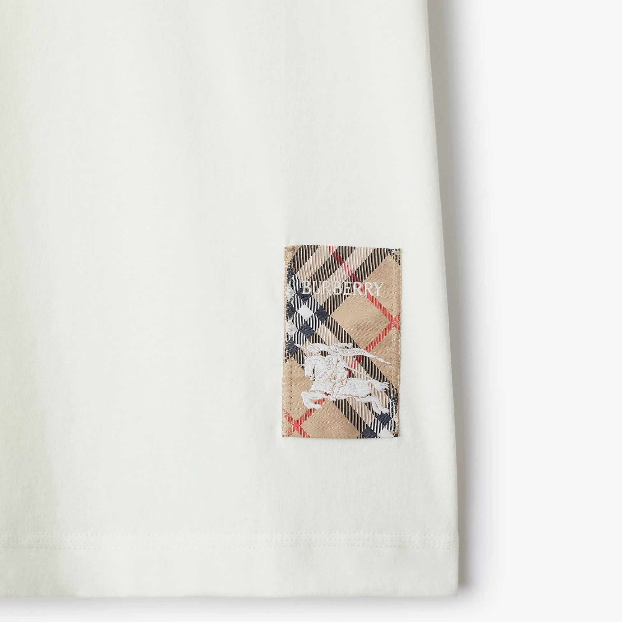 21740-check-label-cotton-t-shirt-1.webp