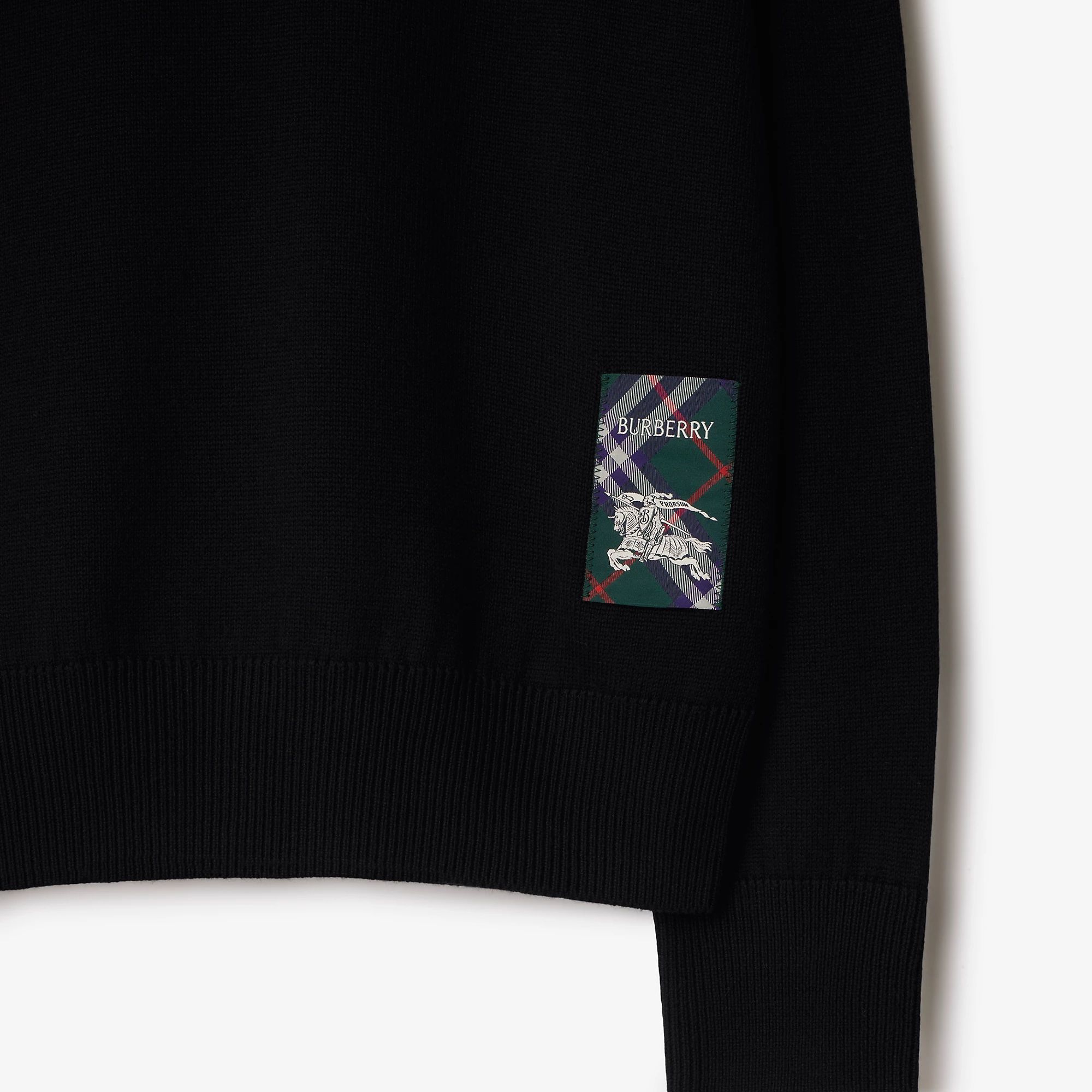 21794-check-label-wool-sweater-1.webp