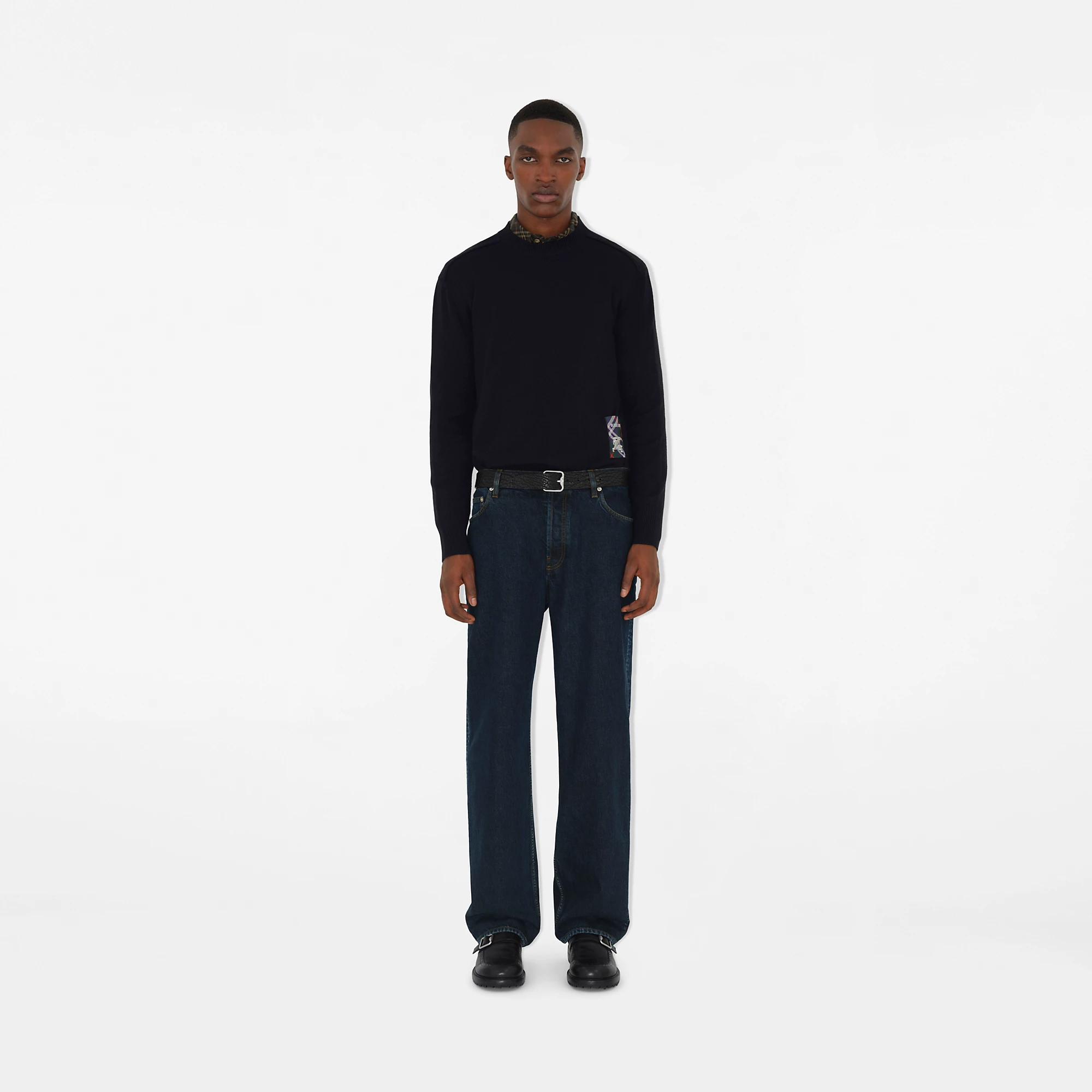 21794-check-label-wool-sweater-1.webp