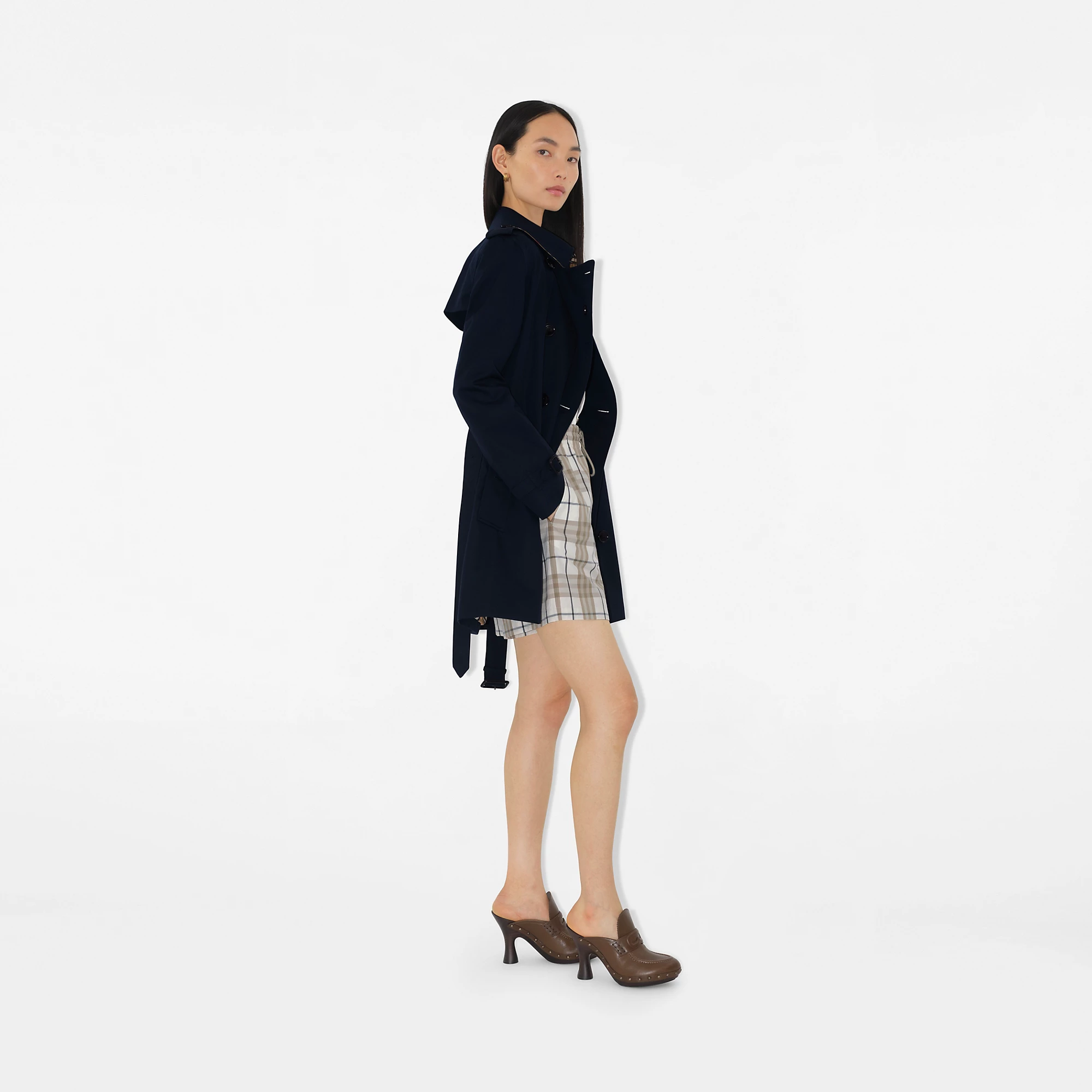 2274-short-kensington-heritage-trench-coat-1.webp