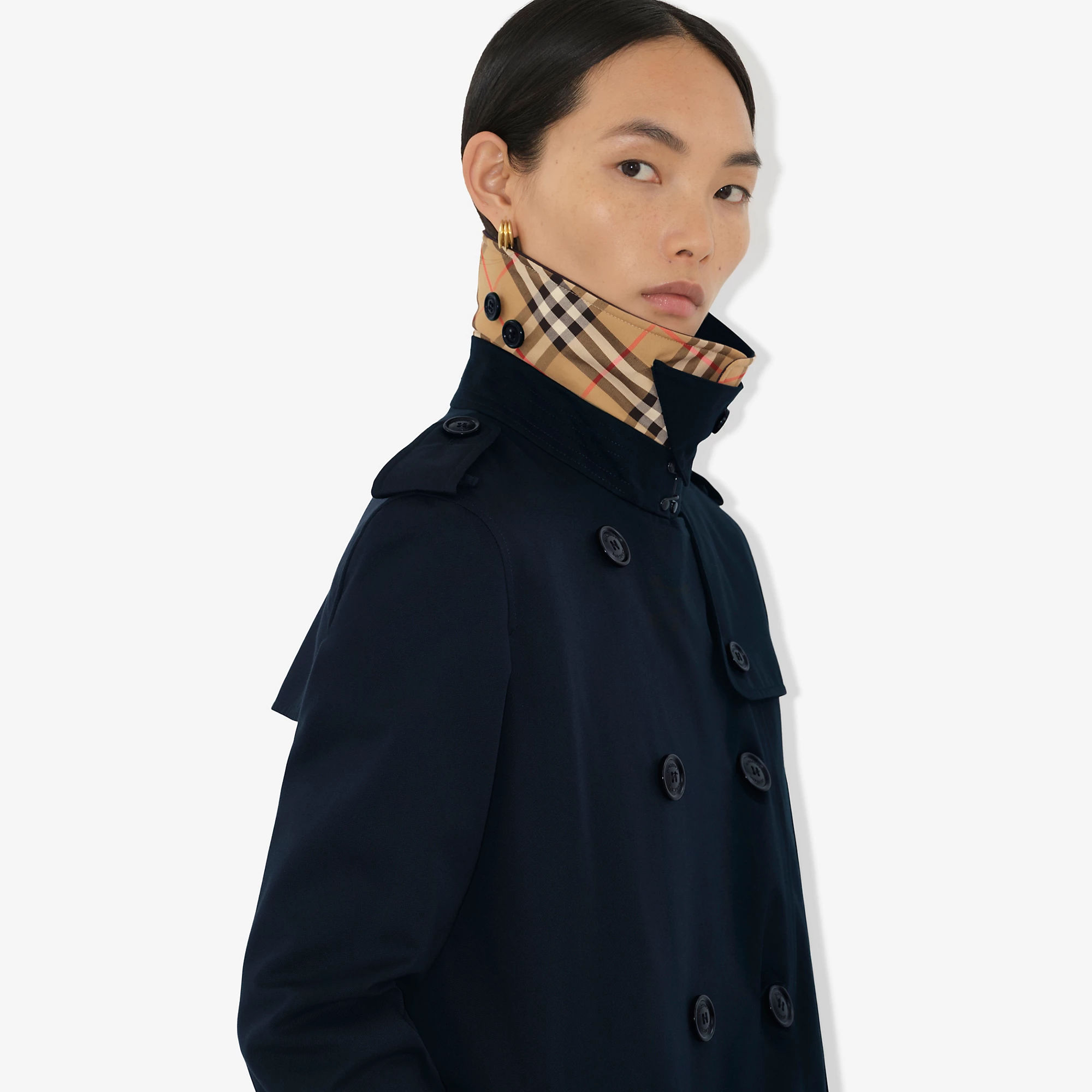 2274-short-kensington-heritage-trench-coat-1.webp