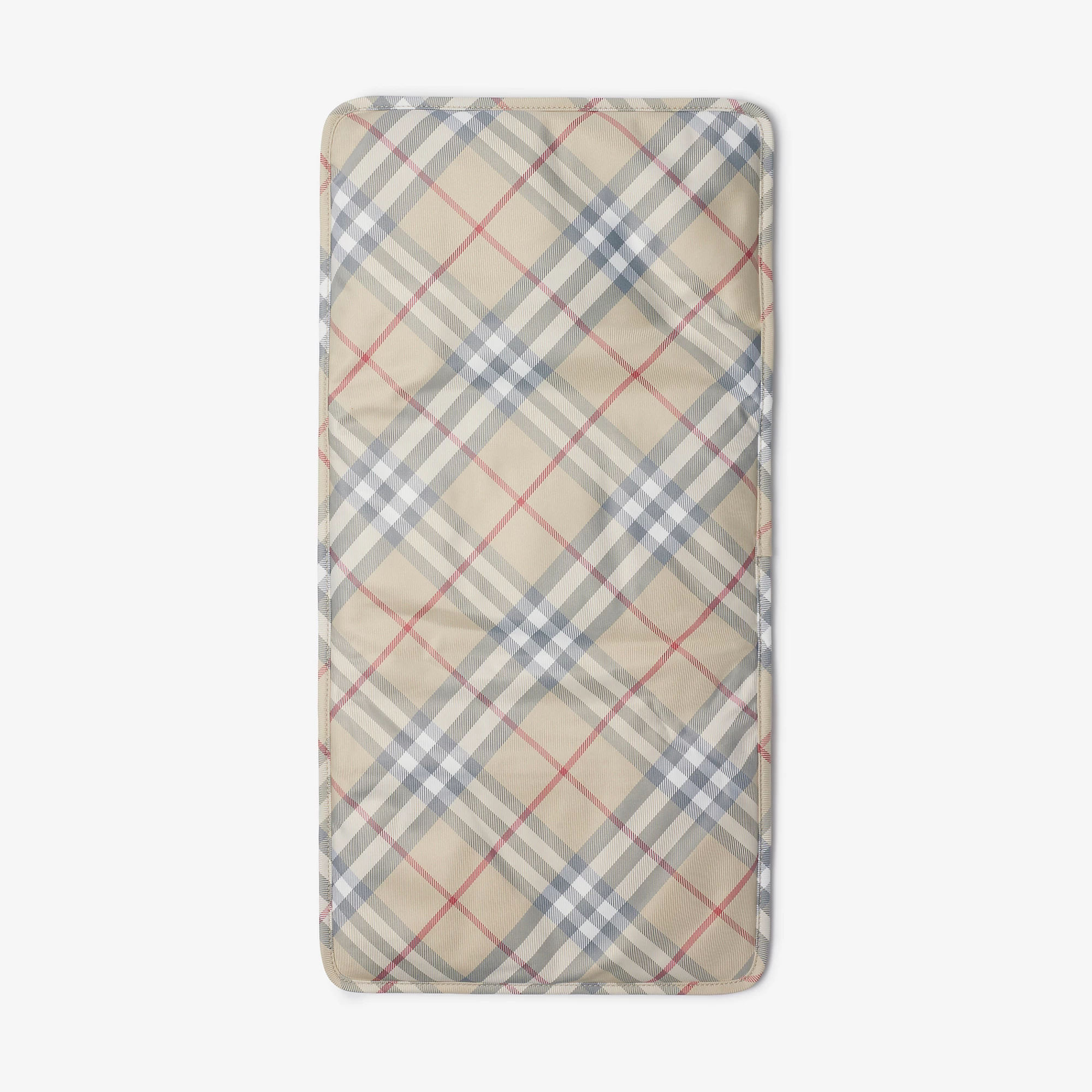 23118-check-baby-changing-pouch-1.webp