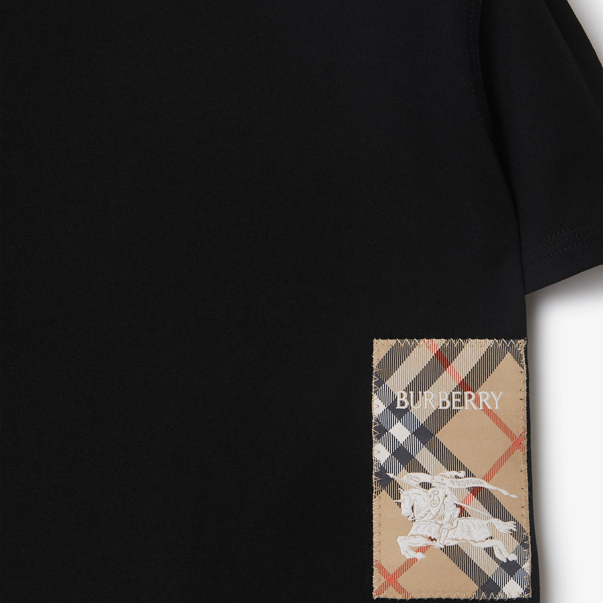 23483-check-label-cotton-t-shirt-1.webp