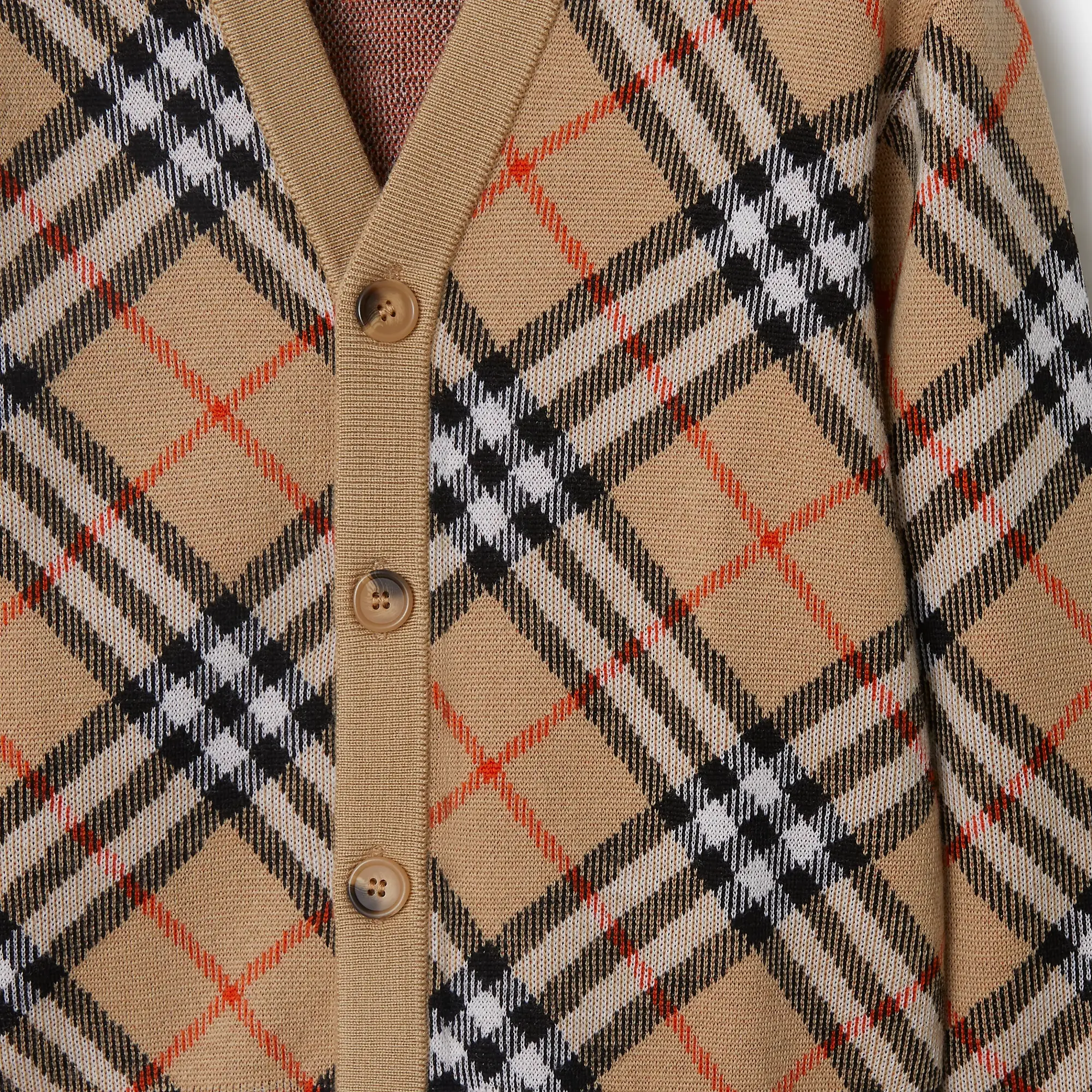 23498-check-wool-cardigan-1.webp