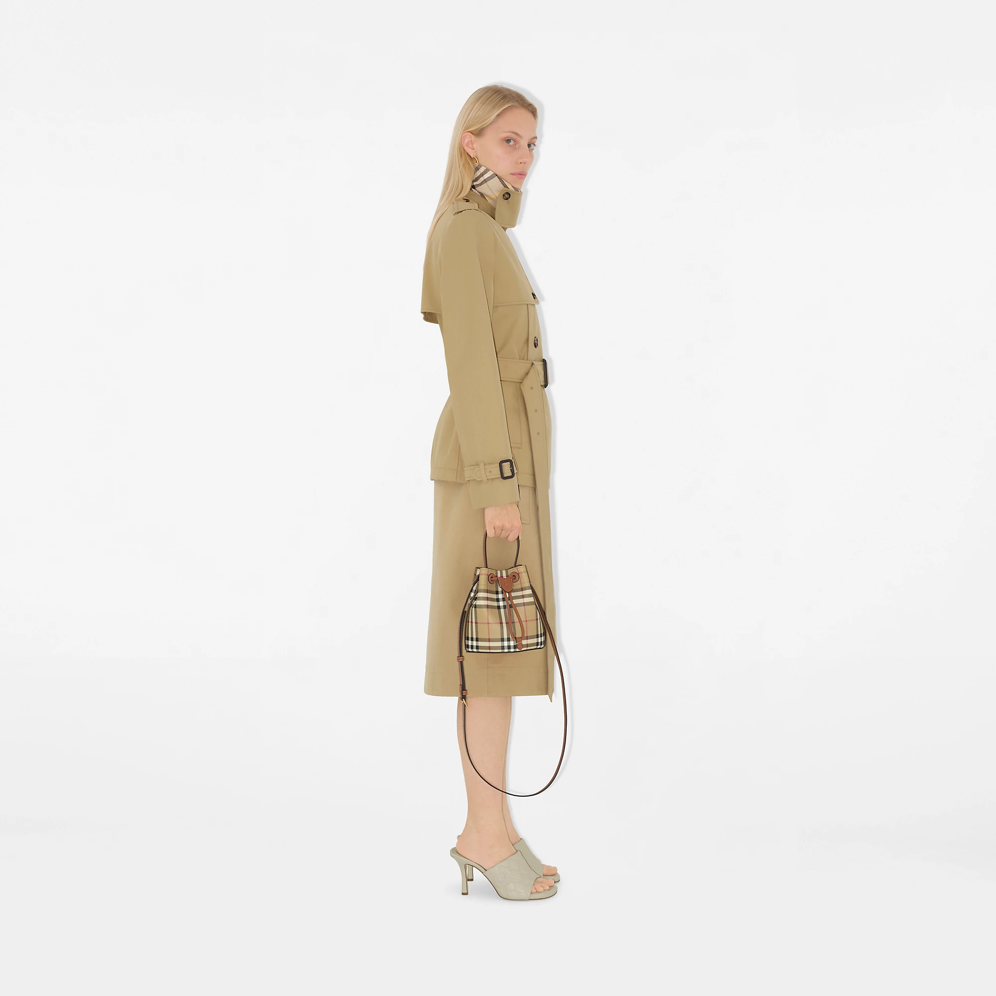 23530-mini-check-bucket-bag-1.webp