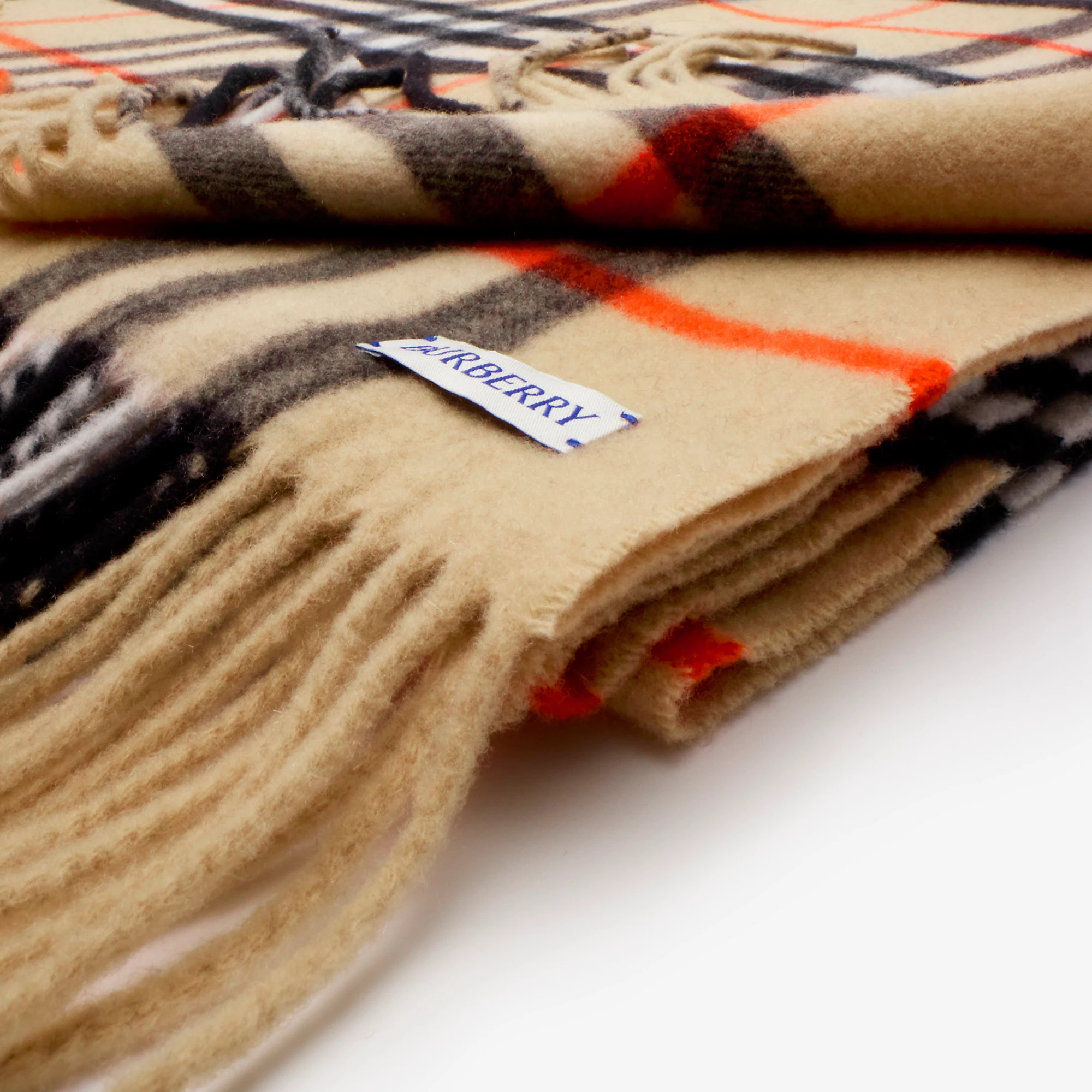 23638-check-cashmere-blanket-1.webp
