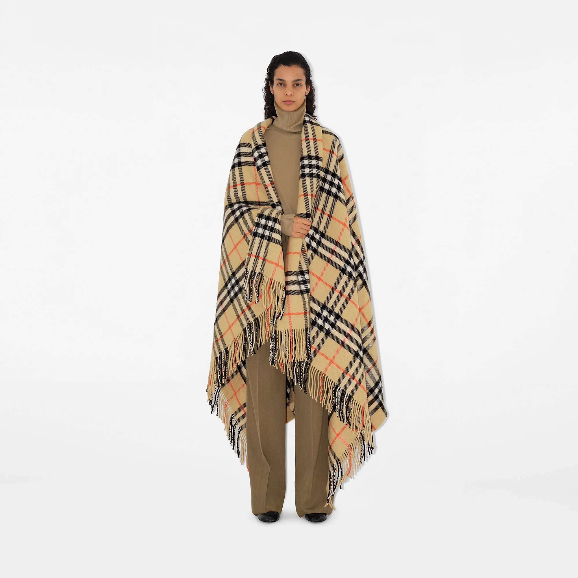 23669-check-wool-cashmere-blanket-1.webp