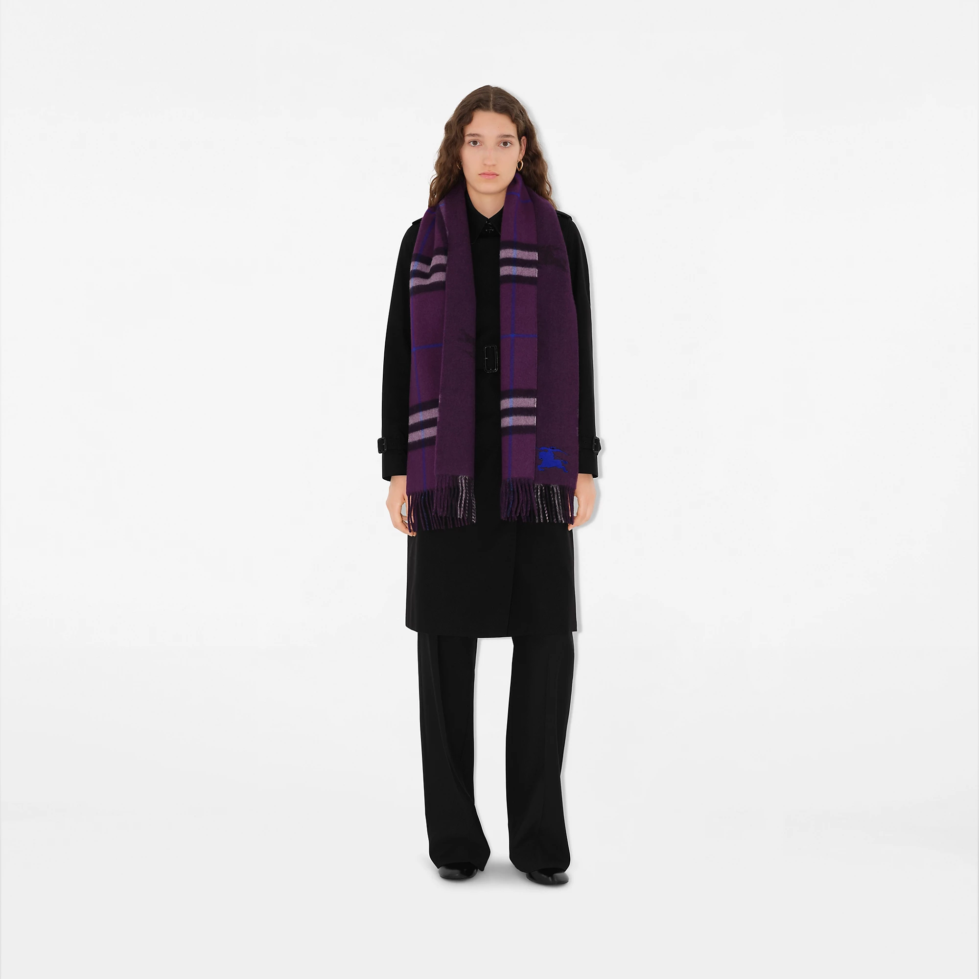 23670-reversible-ekd-check-cashmere-scarf-1.webp