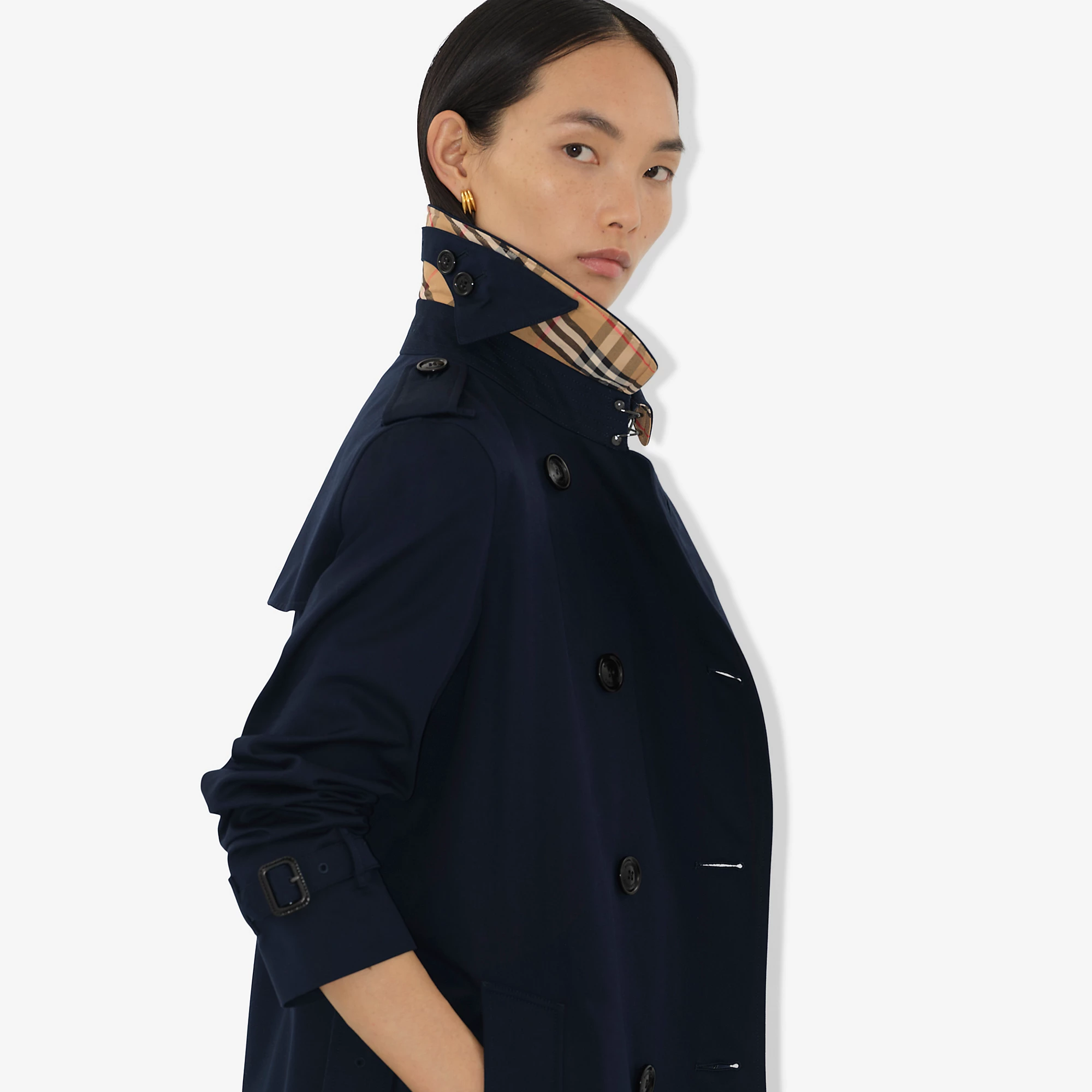 2396-mid-length-kensington-heritage-trench-coat-1.webp