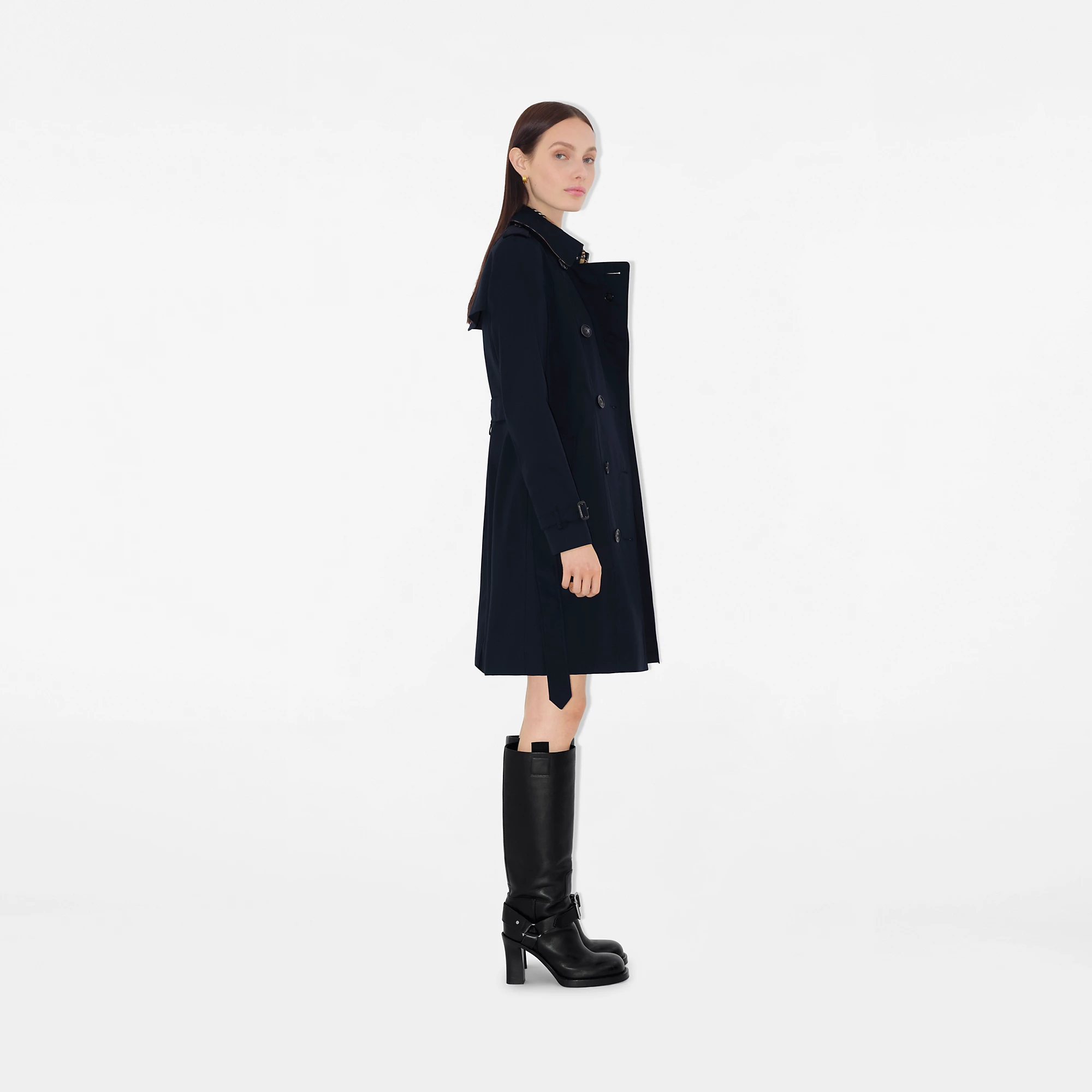2406-mid-length-chelsea-heritage-trench-coat-1.webp