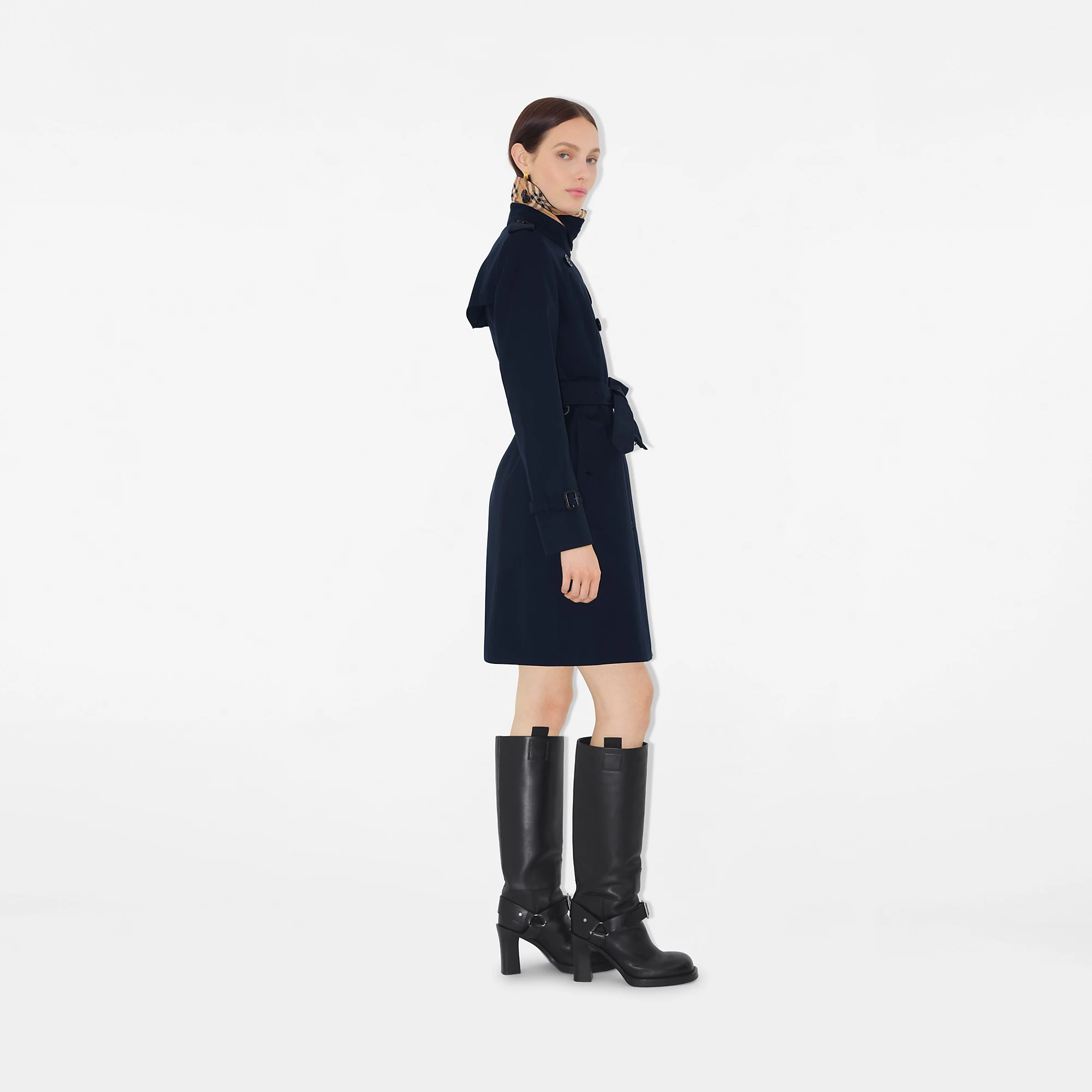 2406-mid-length-chelsea-heritage-trench-coat-1.webp