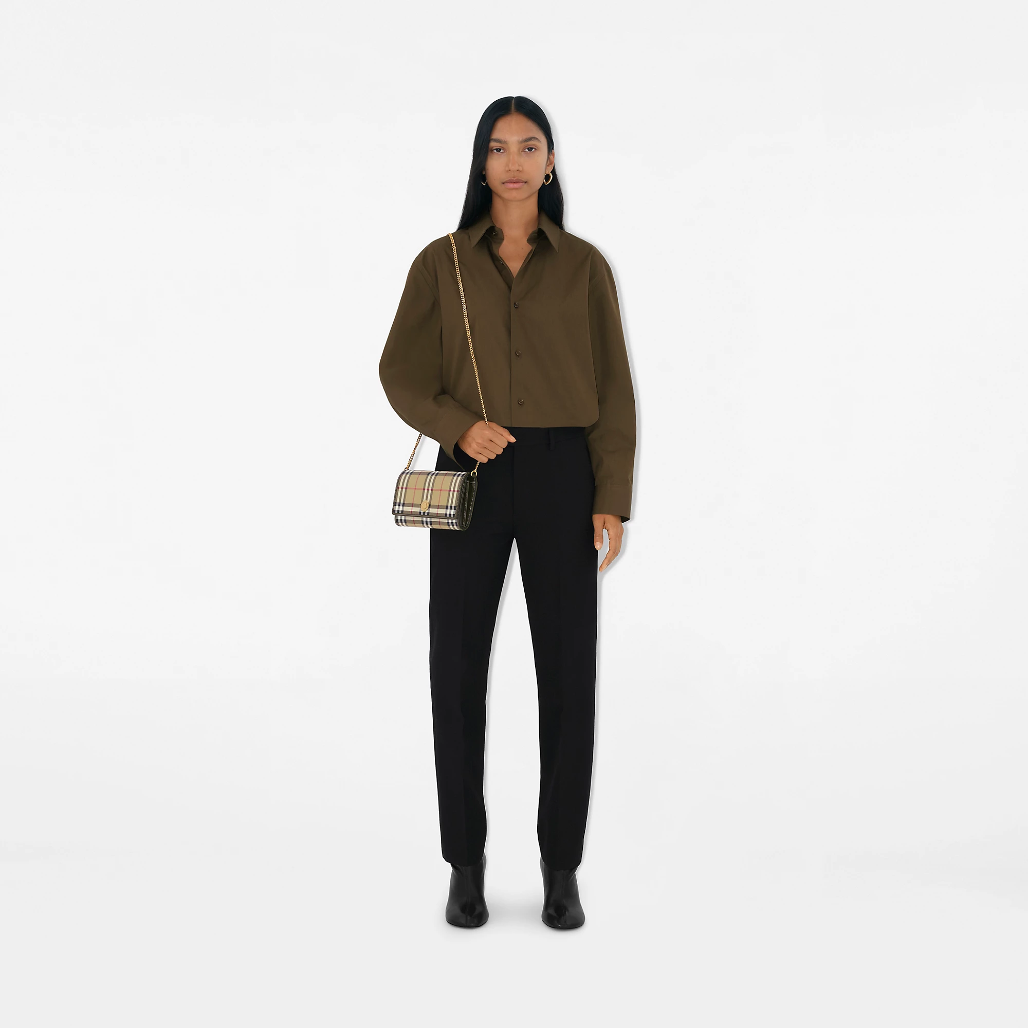 24384-check-chain-strap-wallet-1.webp