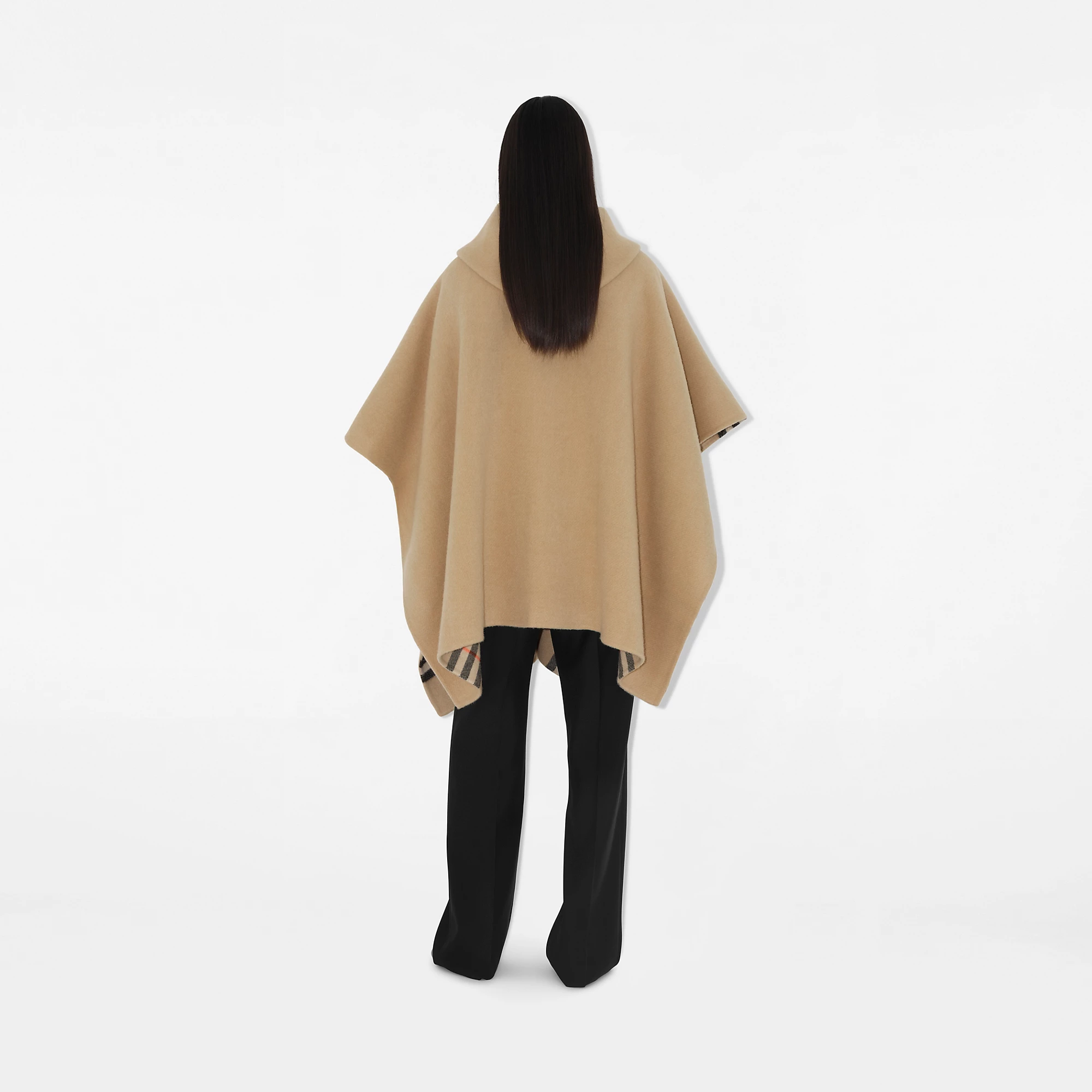 24735-reversible-check-cashmere-cape-1.webp