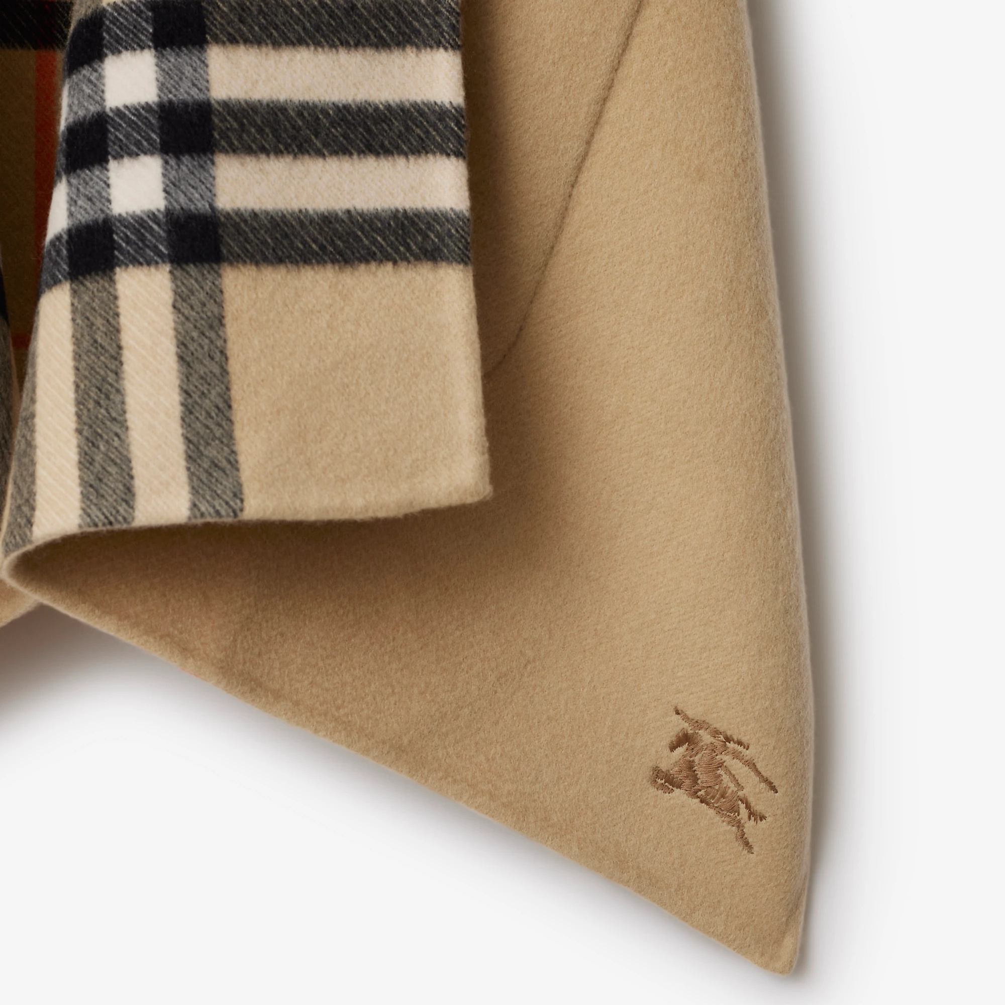 24735-reversible-check-cashmere-cape-1.webp