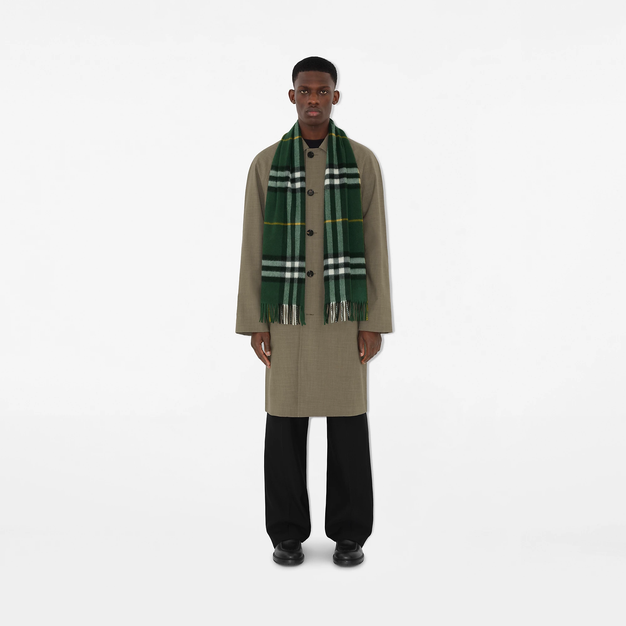 25635-check-cashmere-scarf-1.webp