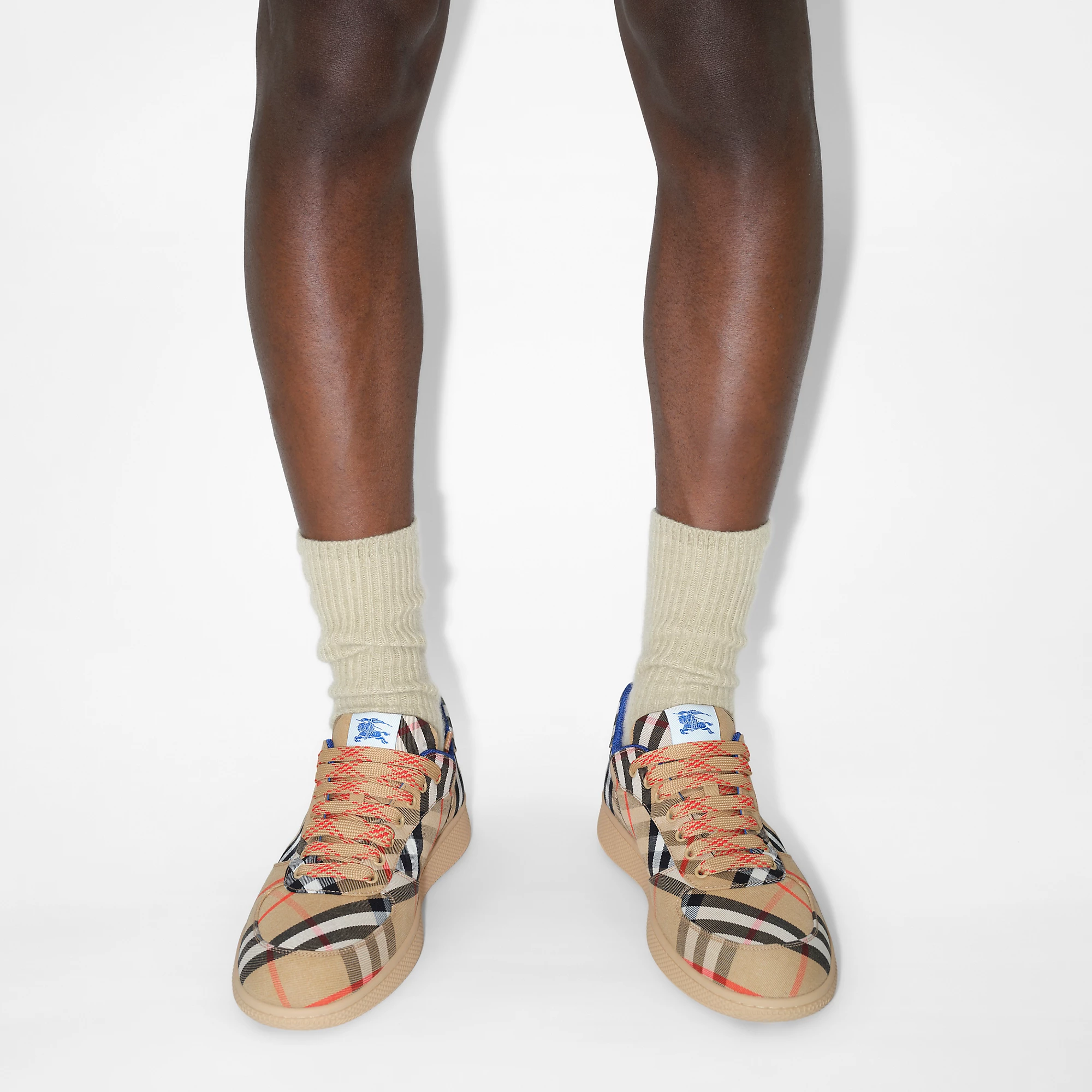 25657-check-terrace-sneakers-1.webp