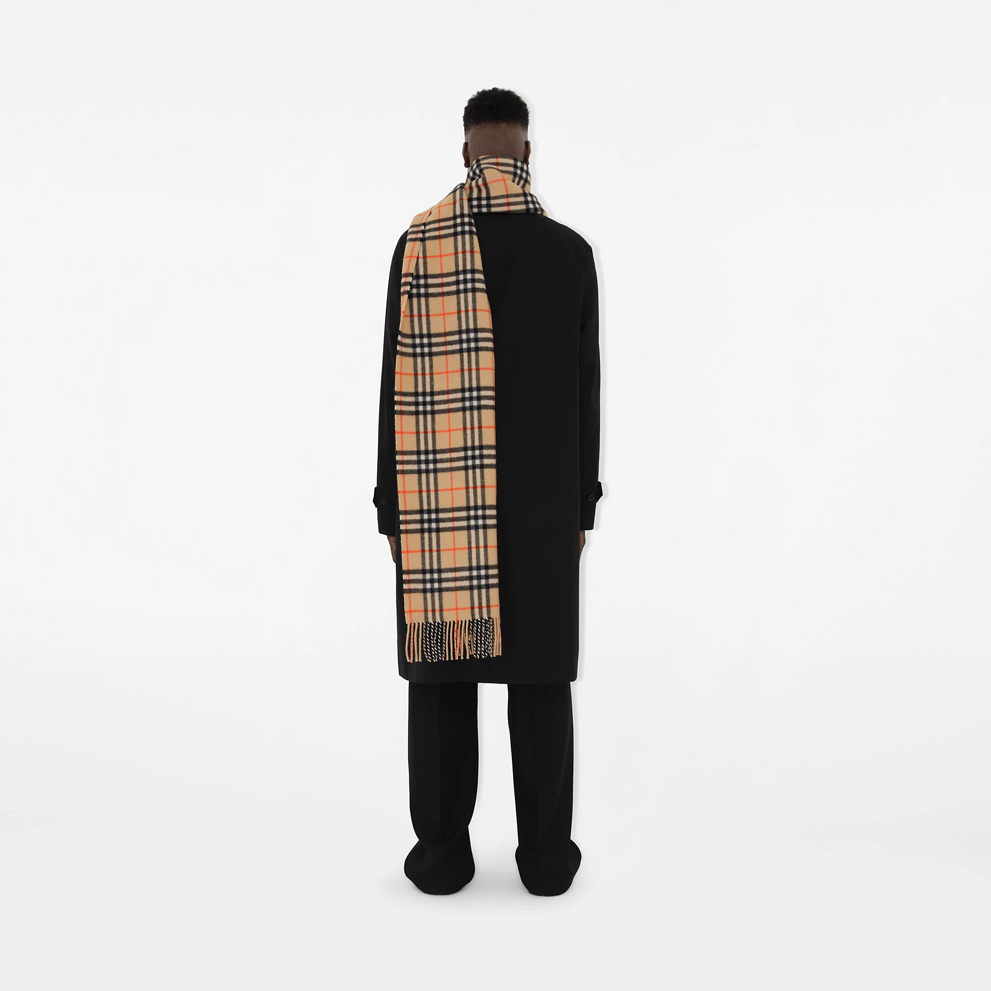 26053-check-cashmere-scarf-1.webp