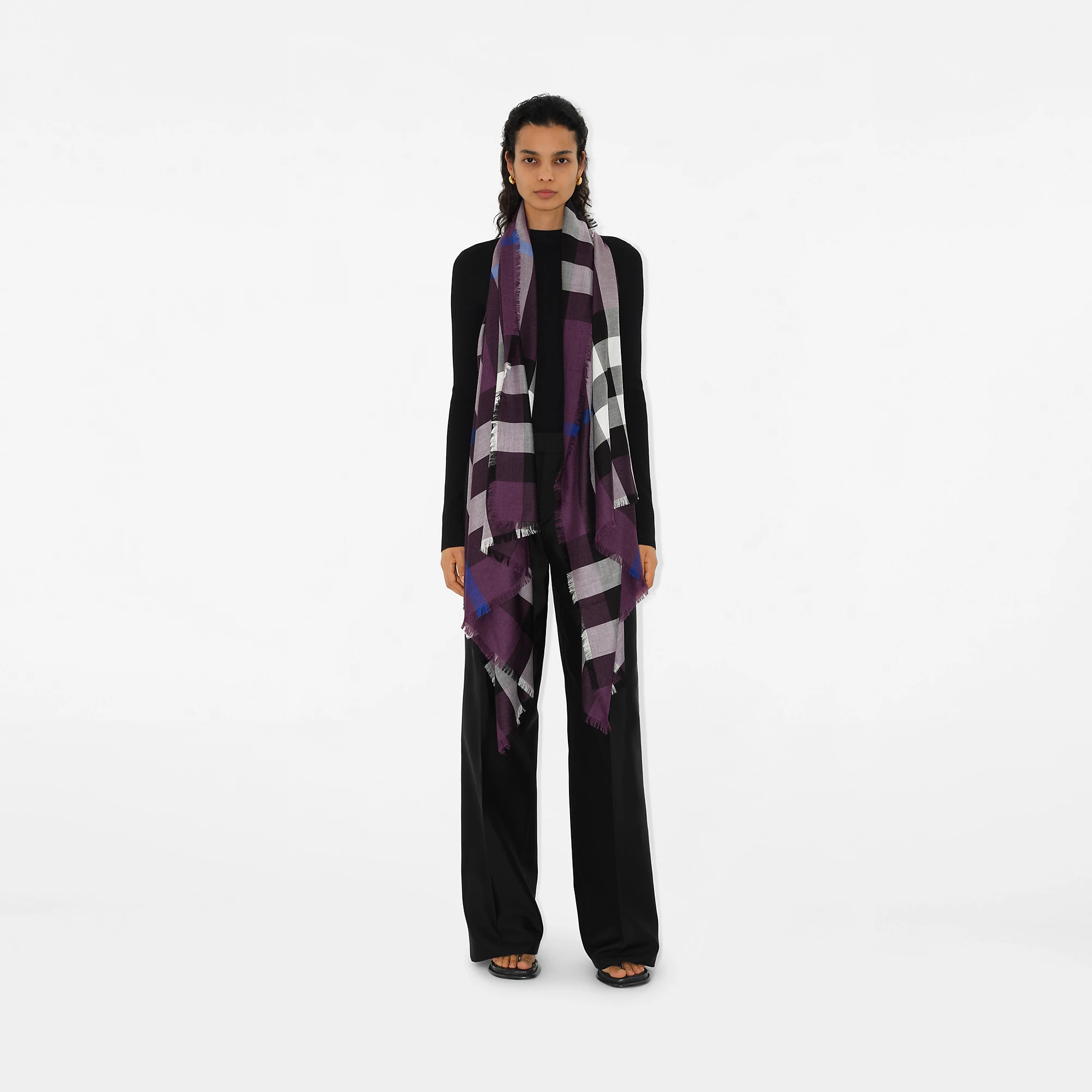 26118-check-cashmere-silk-scarf-1.webp