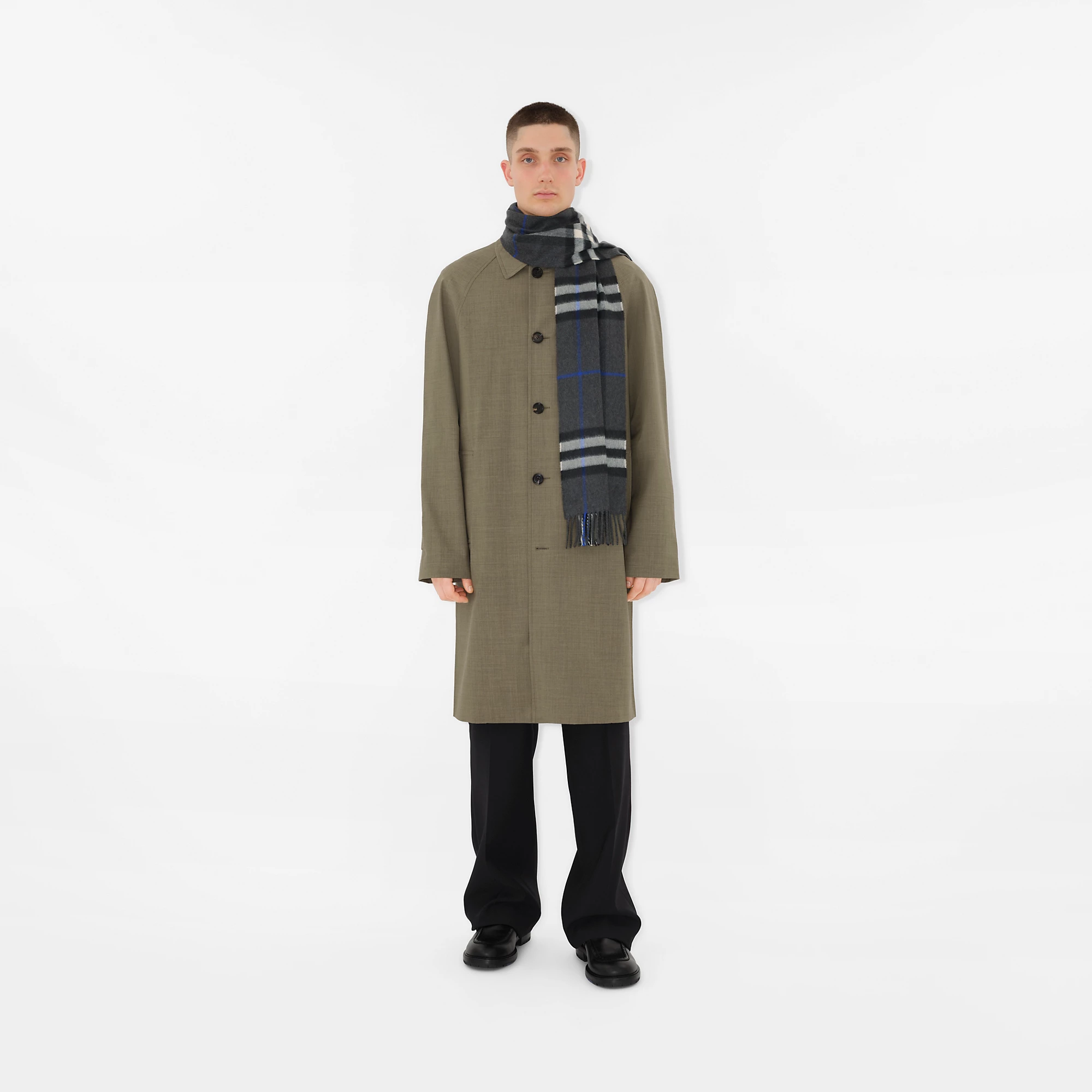 26143-check-cashmere-scarf-1.webp