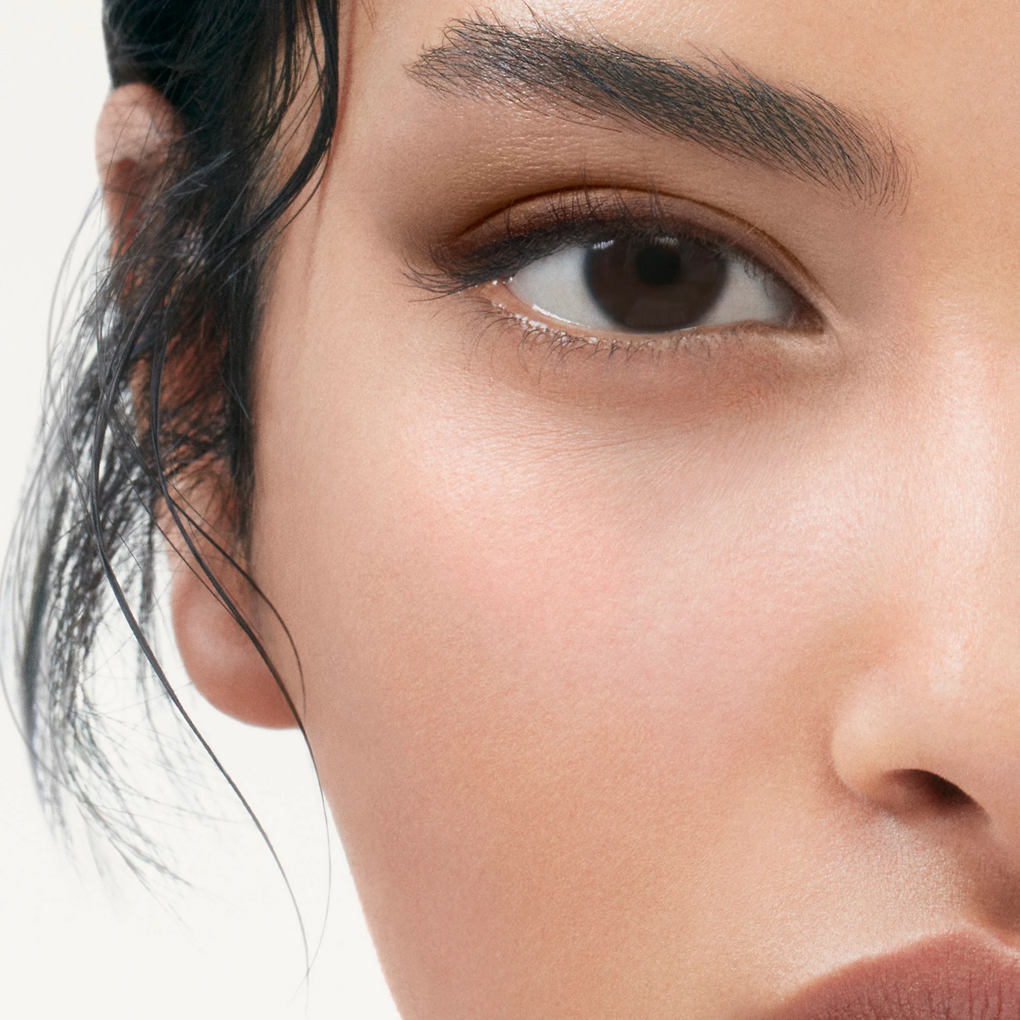 26833-burberry-eye-quad-dusty-caramel-no-02-1.webp