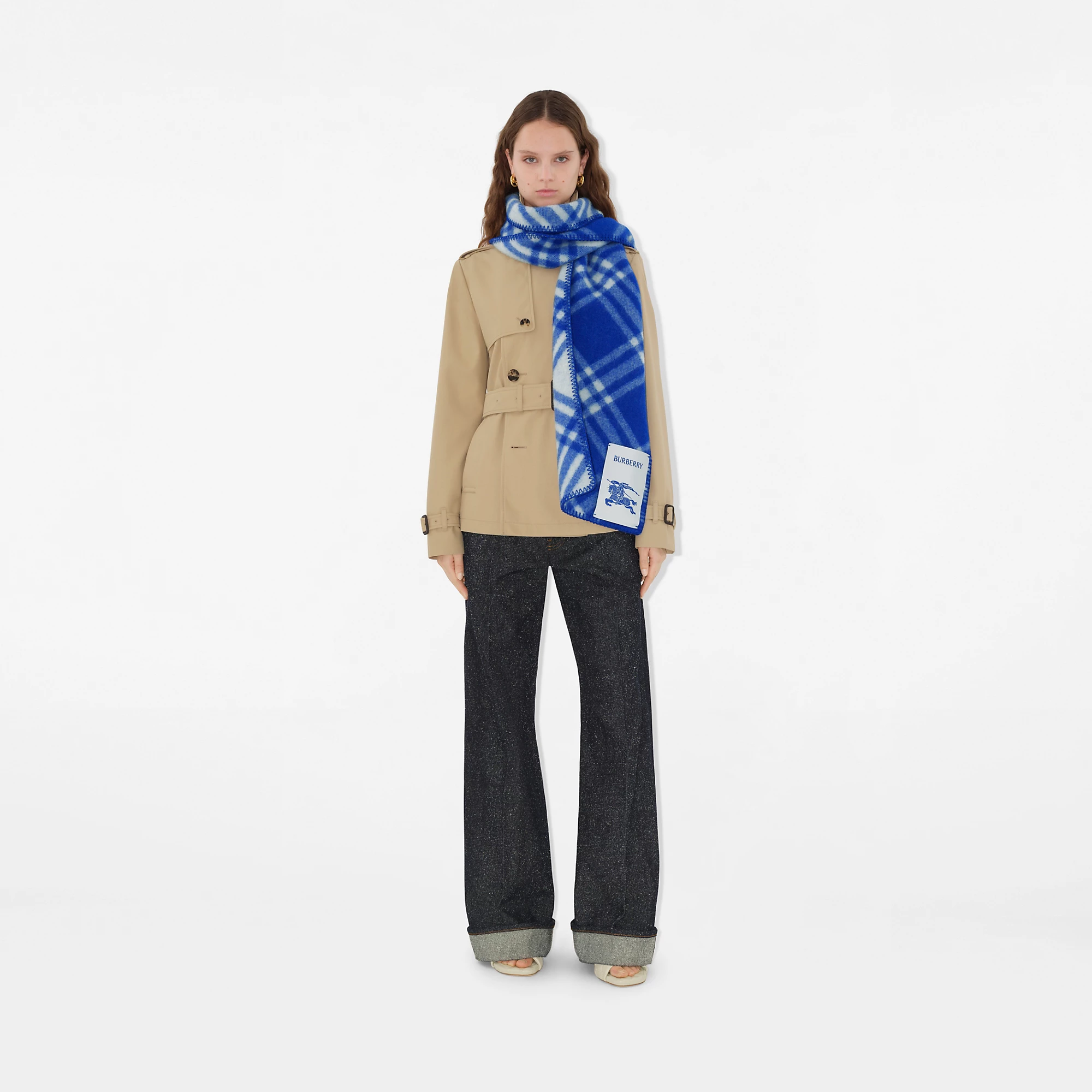 26995-check-wool-scarf-1.webp