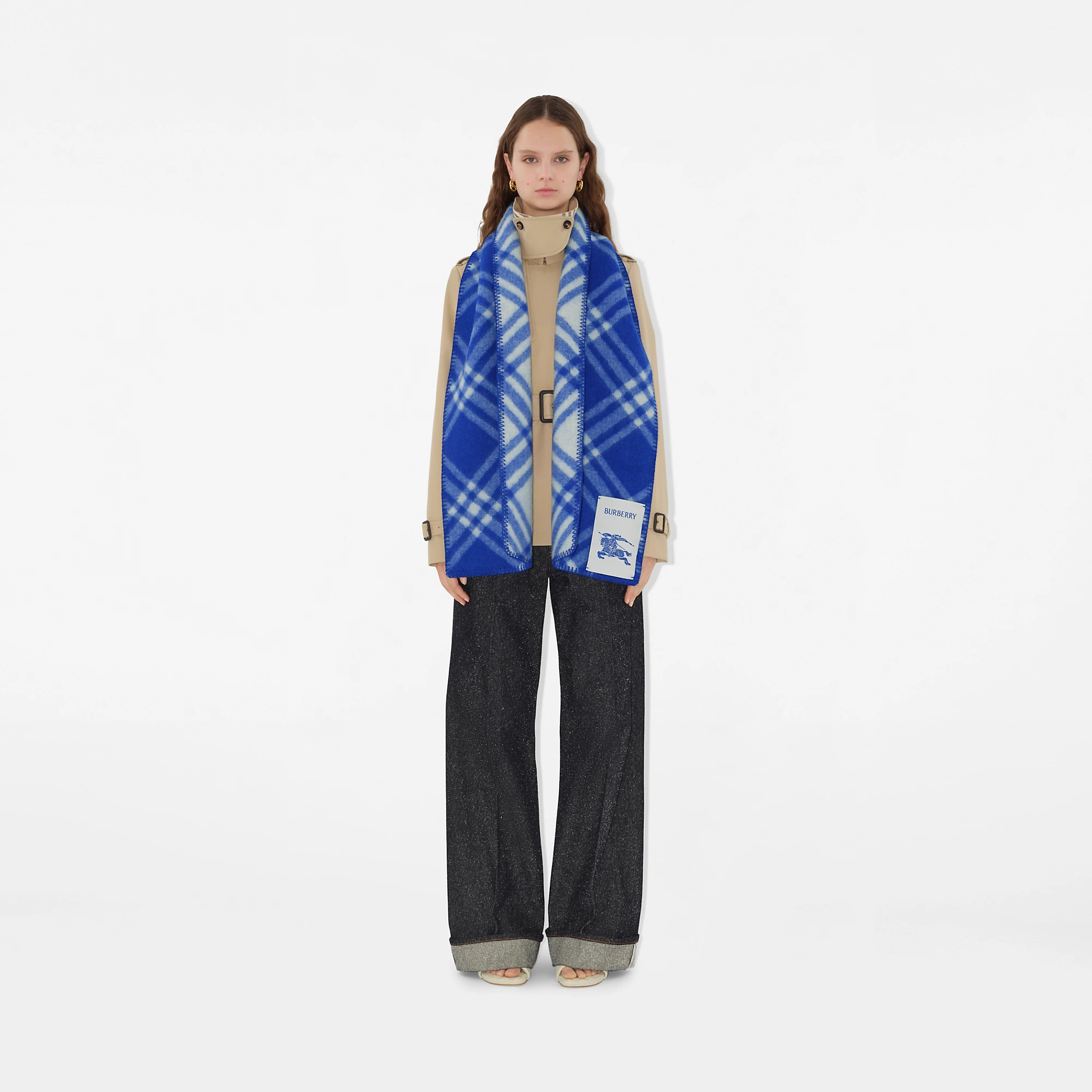26995-check-wool-scarf-1.webp