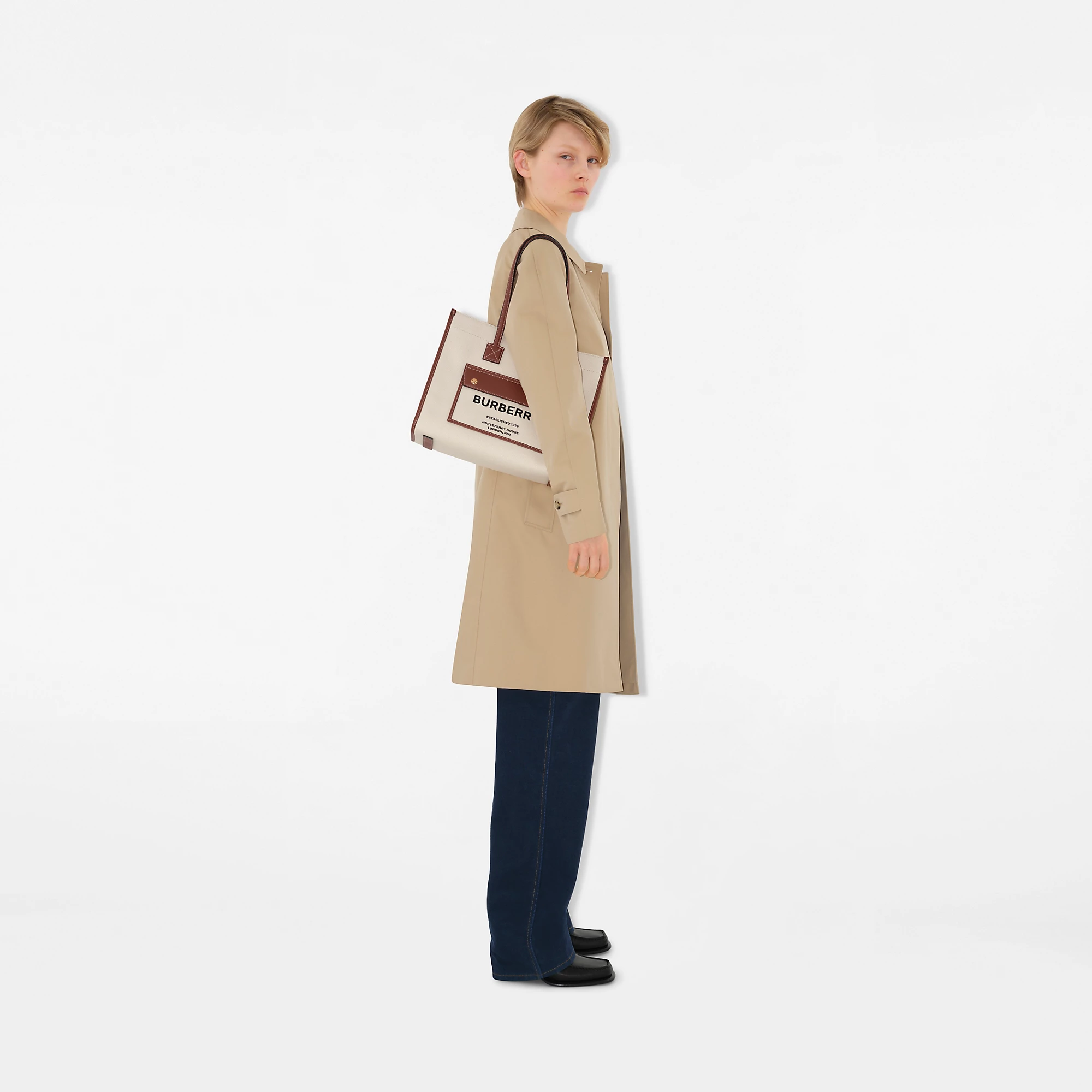 3558-small-freya-tote-1.webp