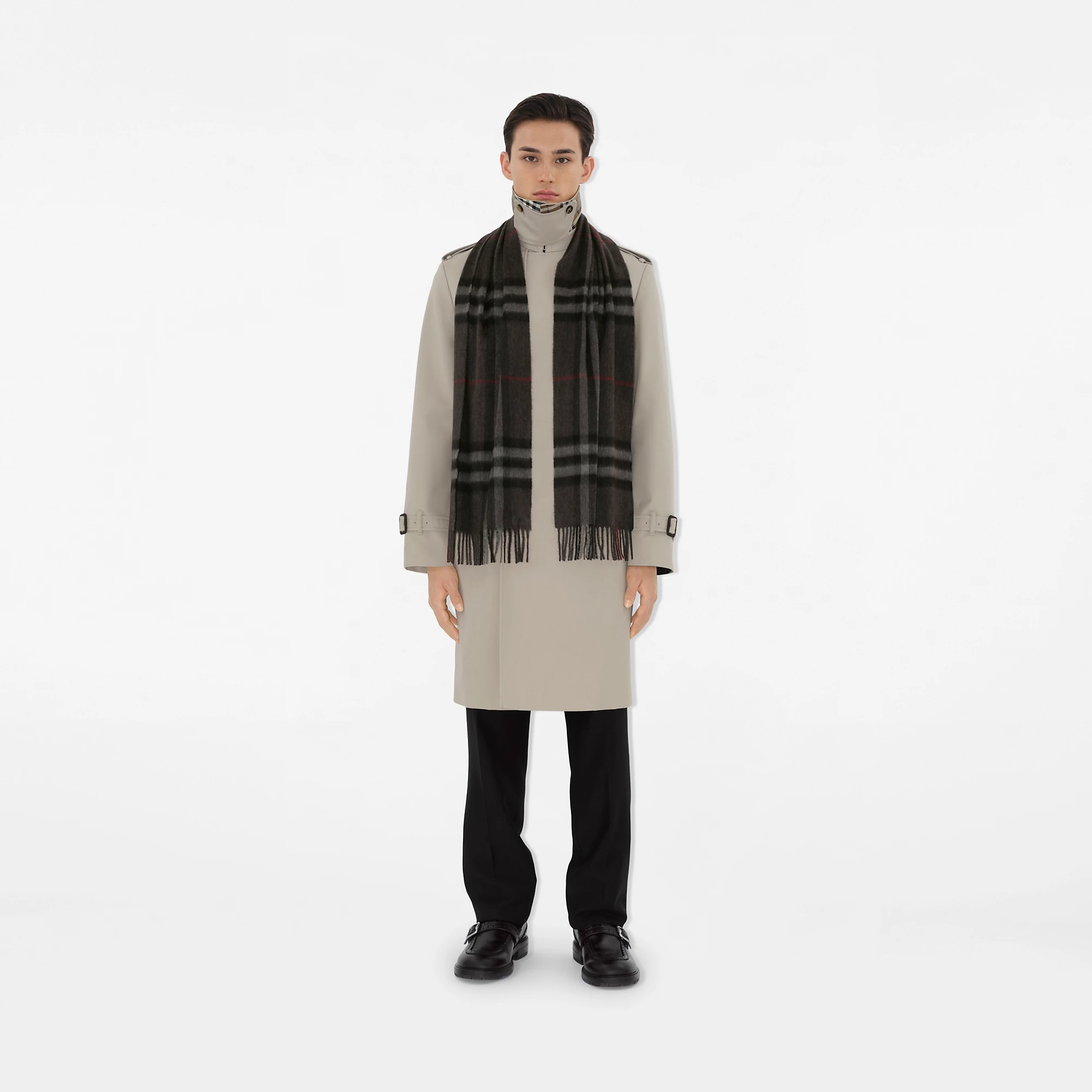 41-check-cashmere-scarf-1.webp