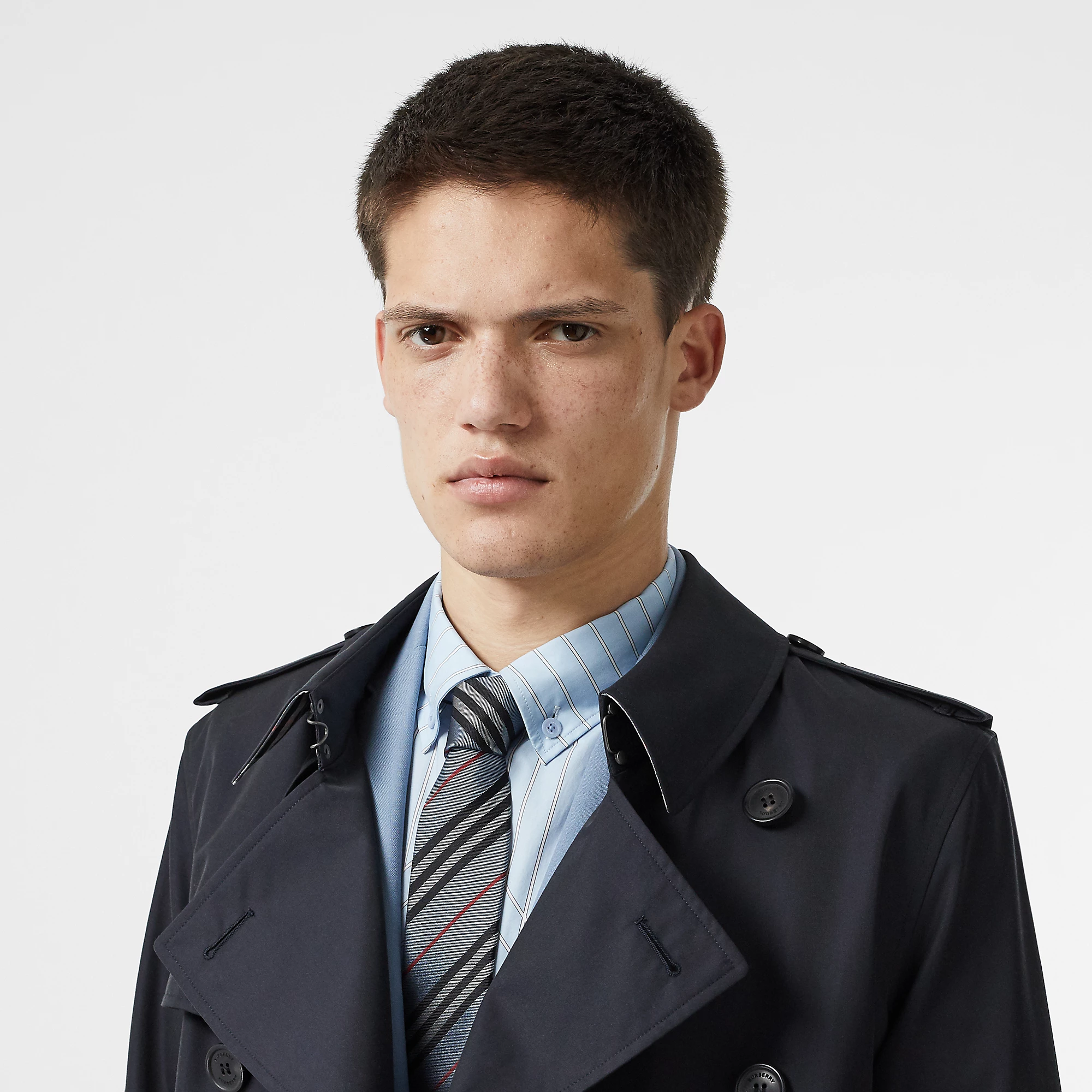 5155-classic-cut-icon-stripe-silk-tie-1.webp
